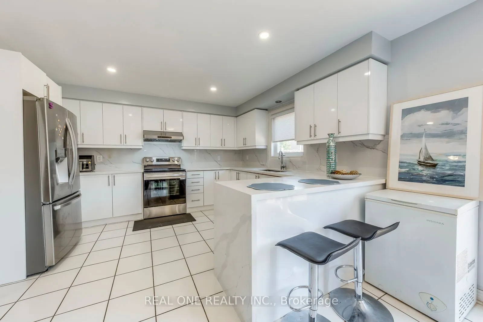 826 Winterton Way