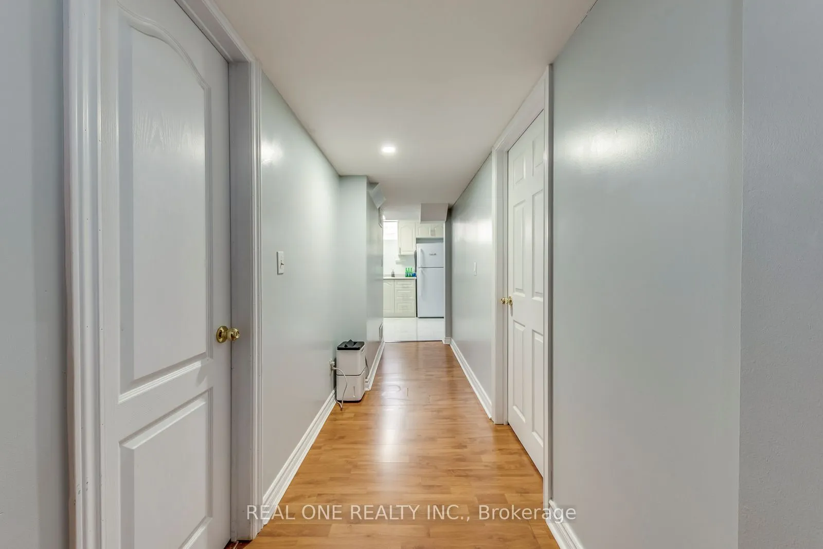 826 Winterton Way