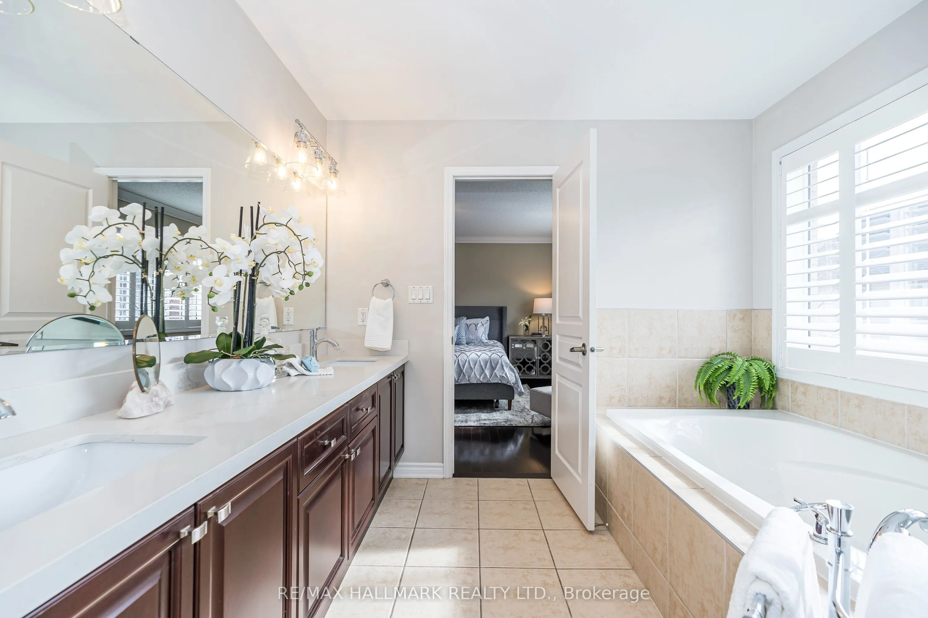 765 Boughton Crescent