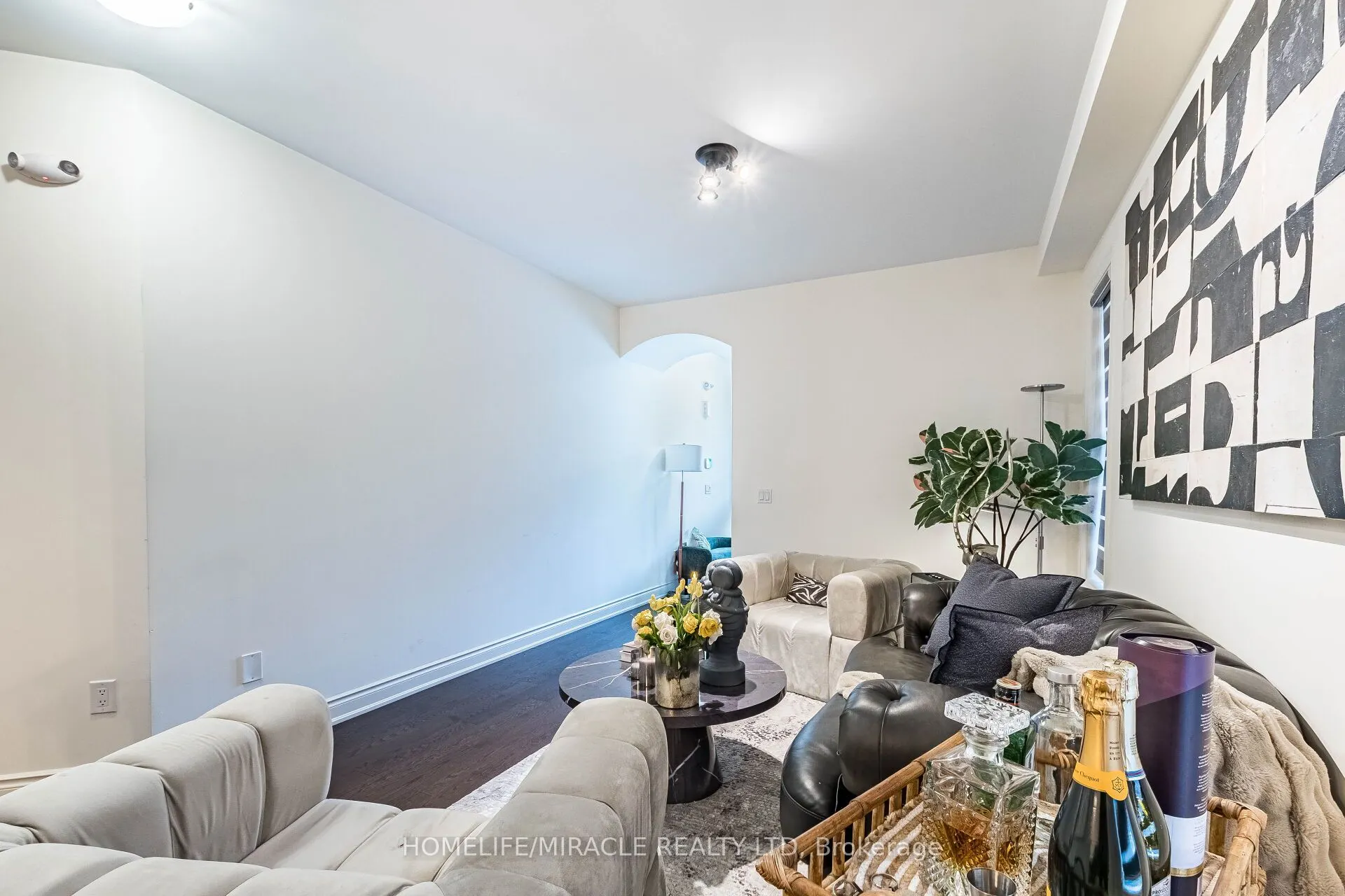 25 Kambalda Road