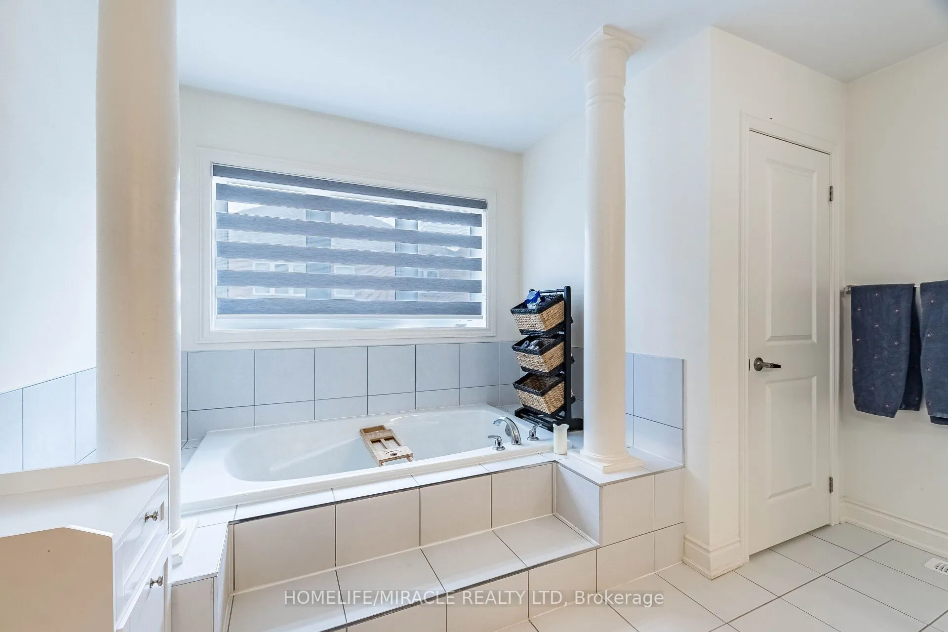 25 Kambalda Road