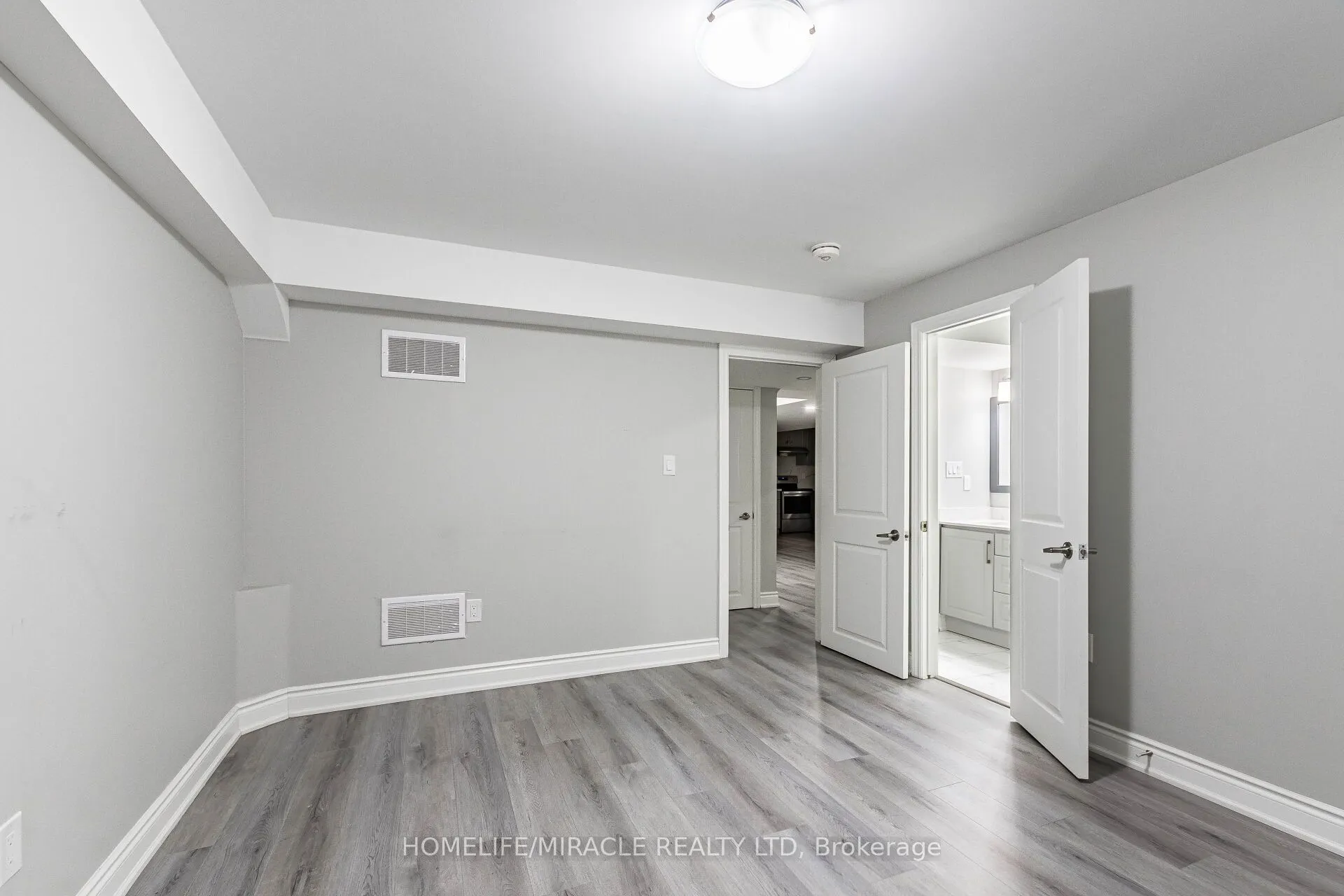 25 Kambalda Road