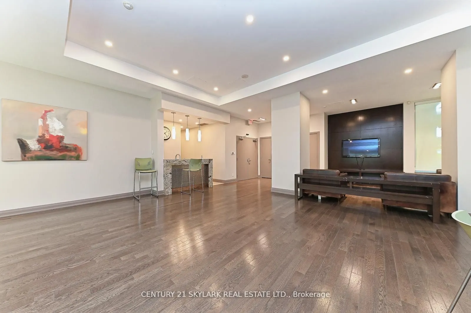 3525 kariya Drive, #2902