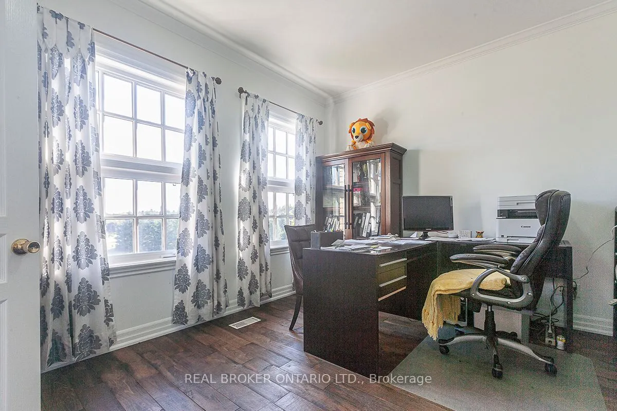 10 Costner Place
