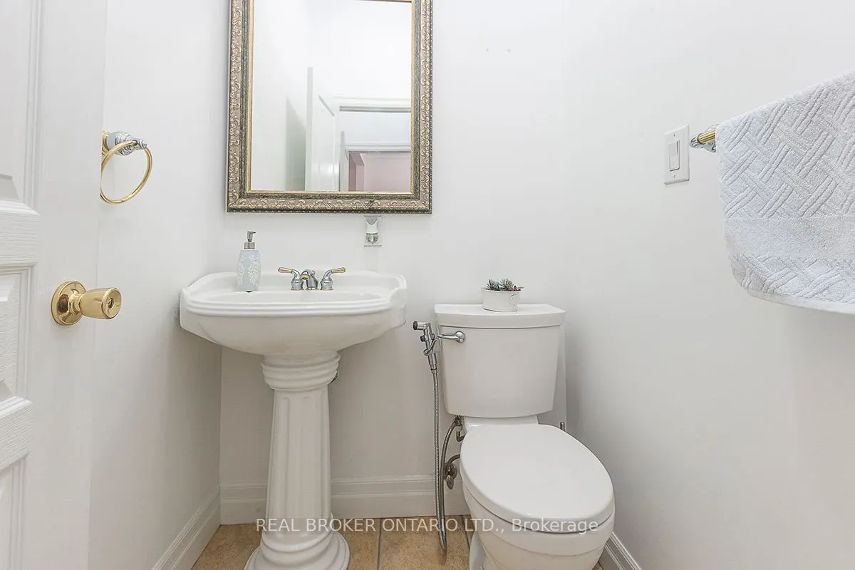 10 Costner Place