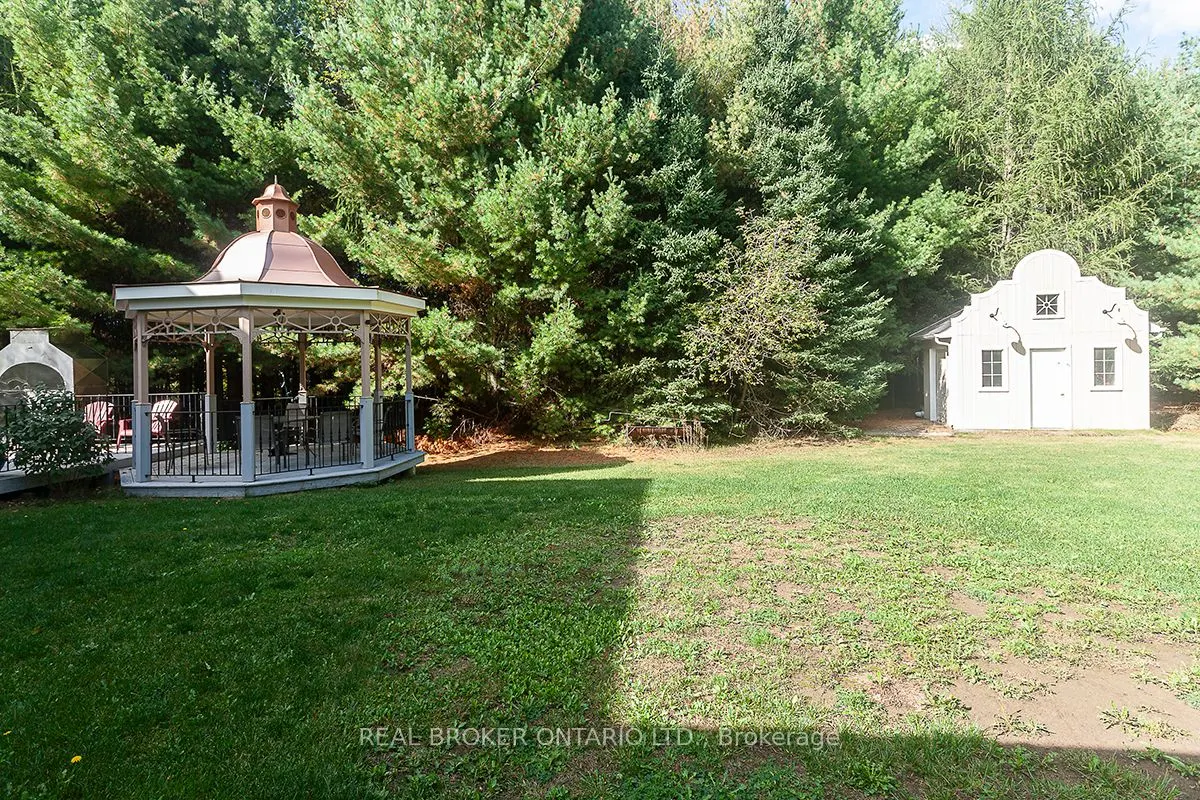 10 Costner Place