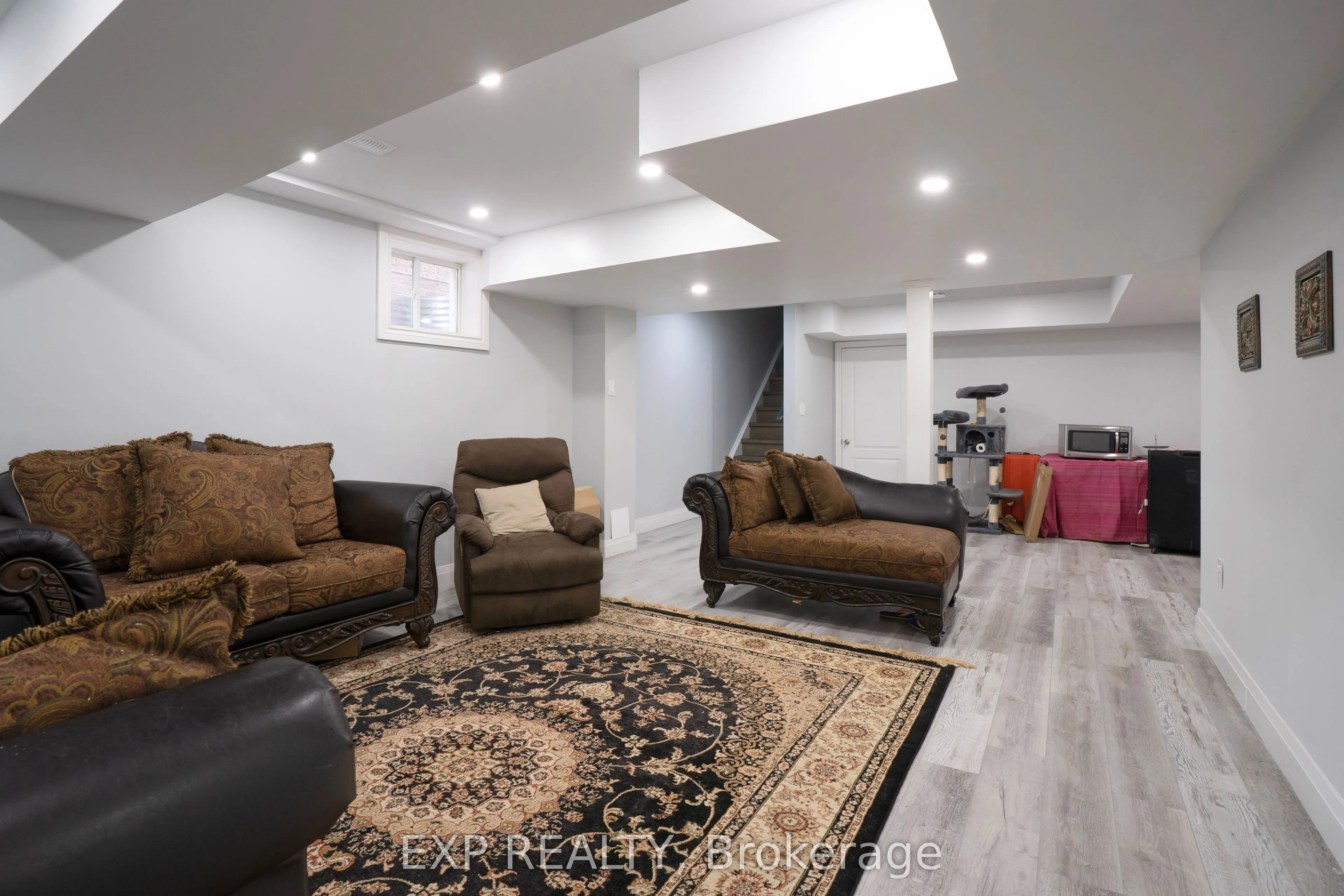 495 Blinco Terrace