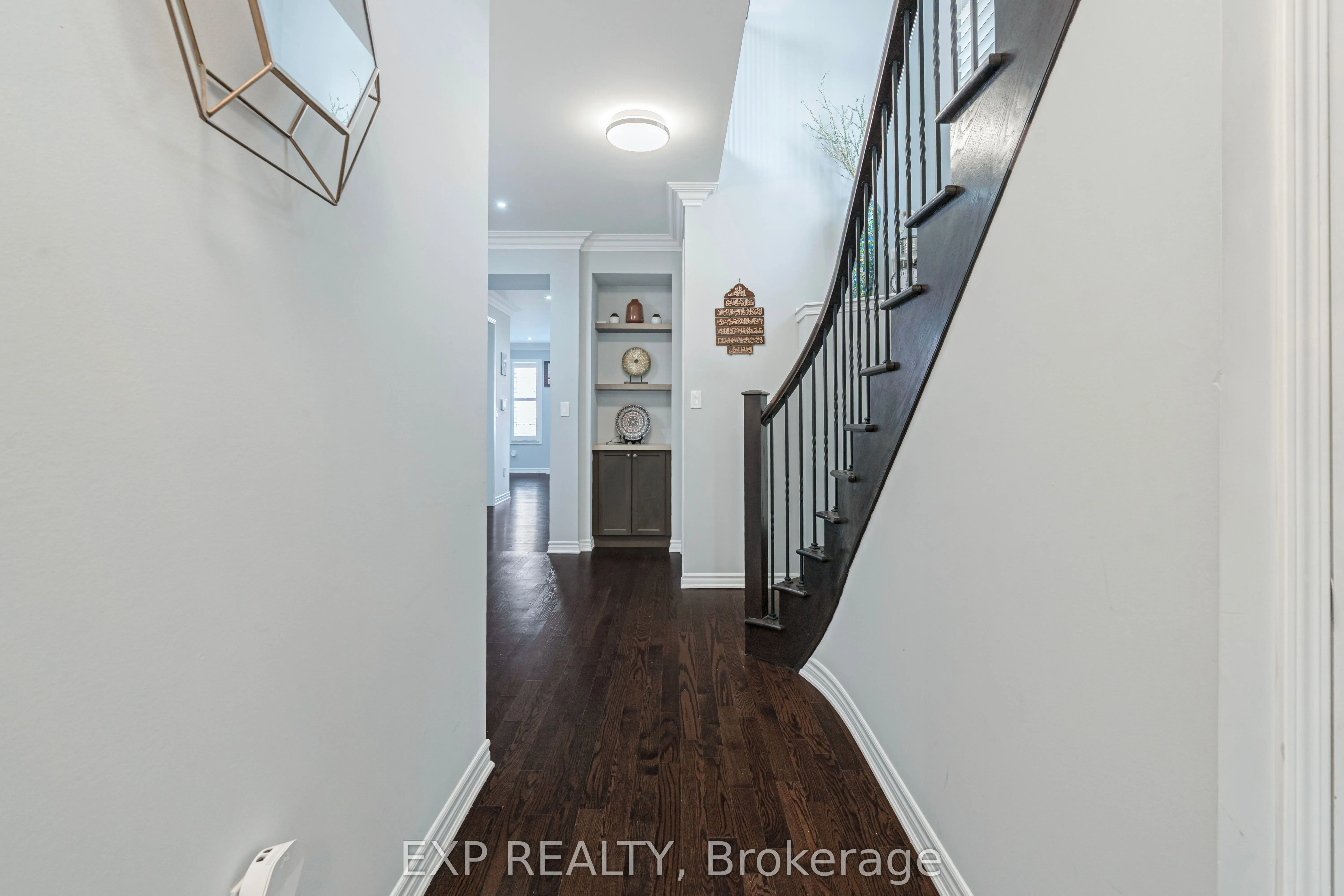 495 Blinco Terrace