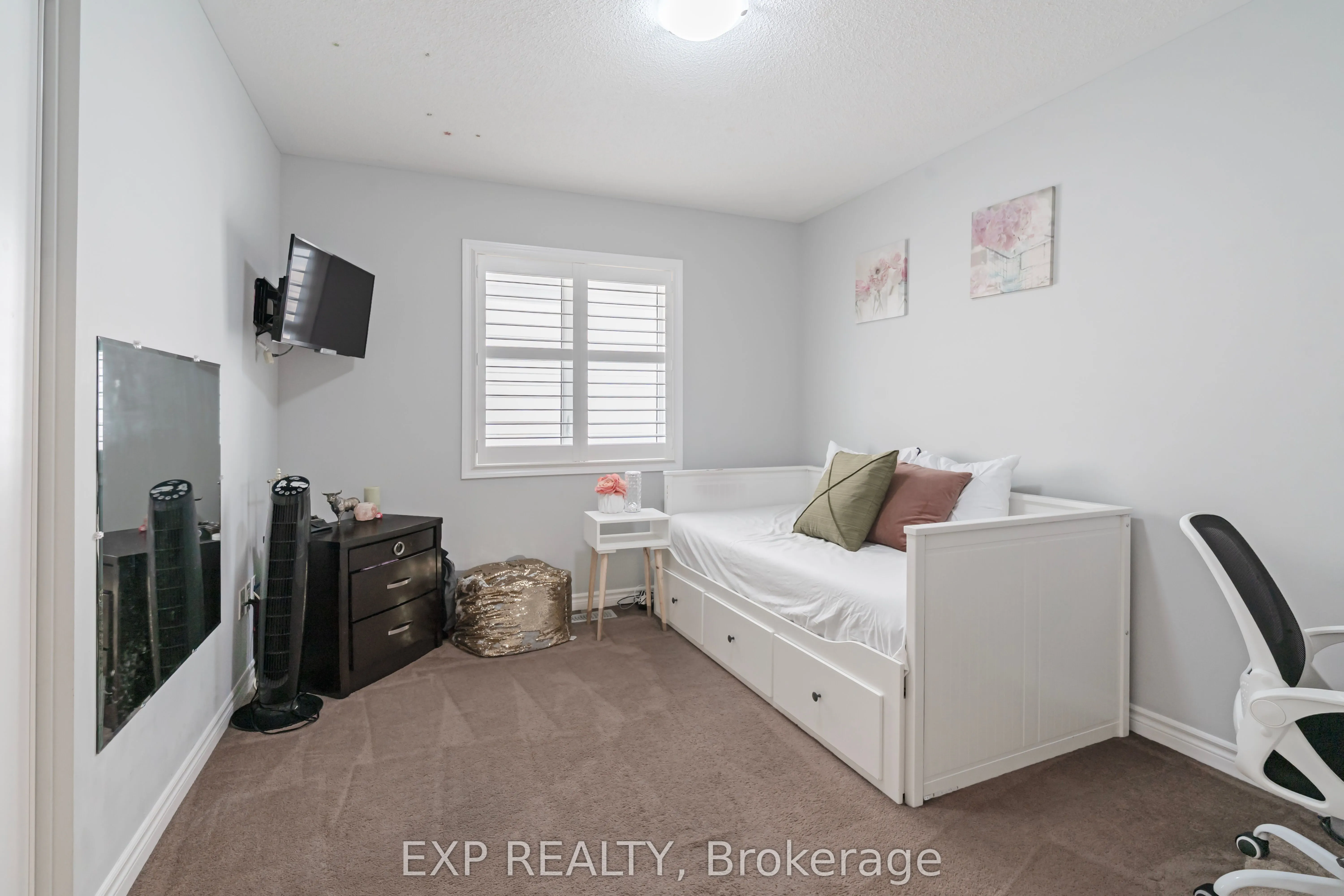495 Blinco Terrace
