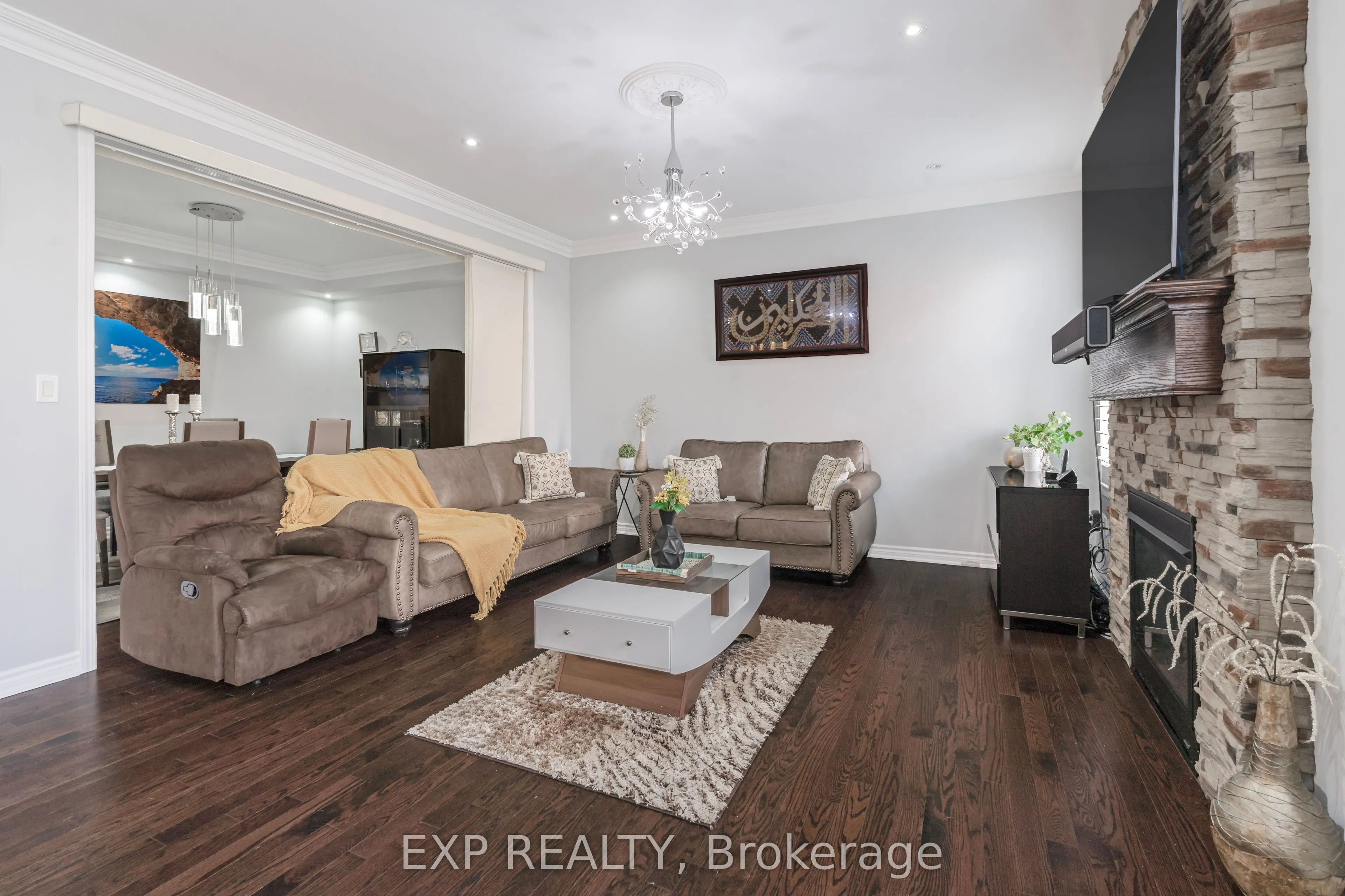 495 Blinco Terrace