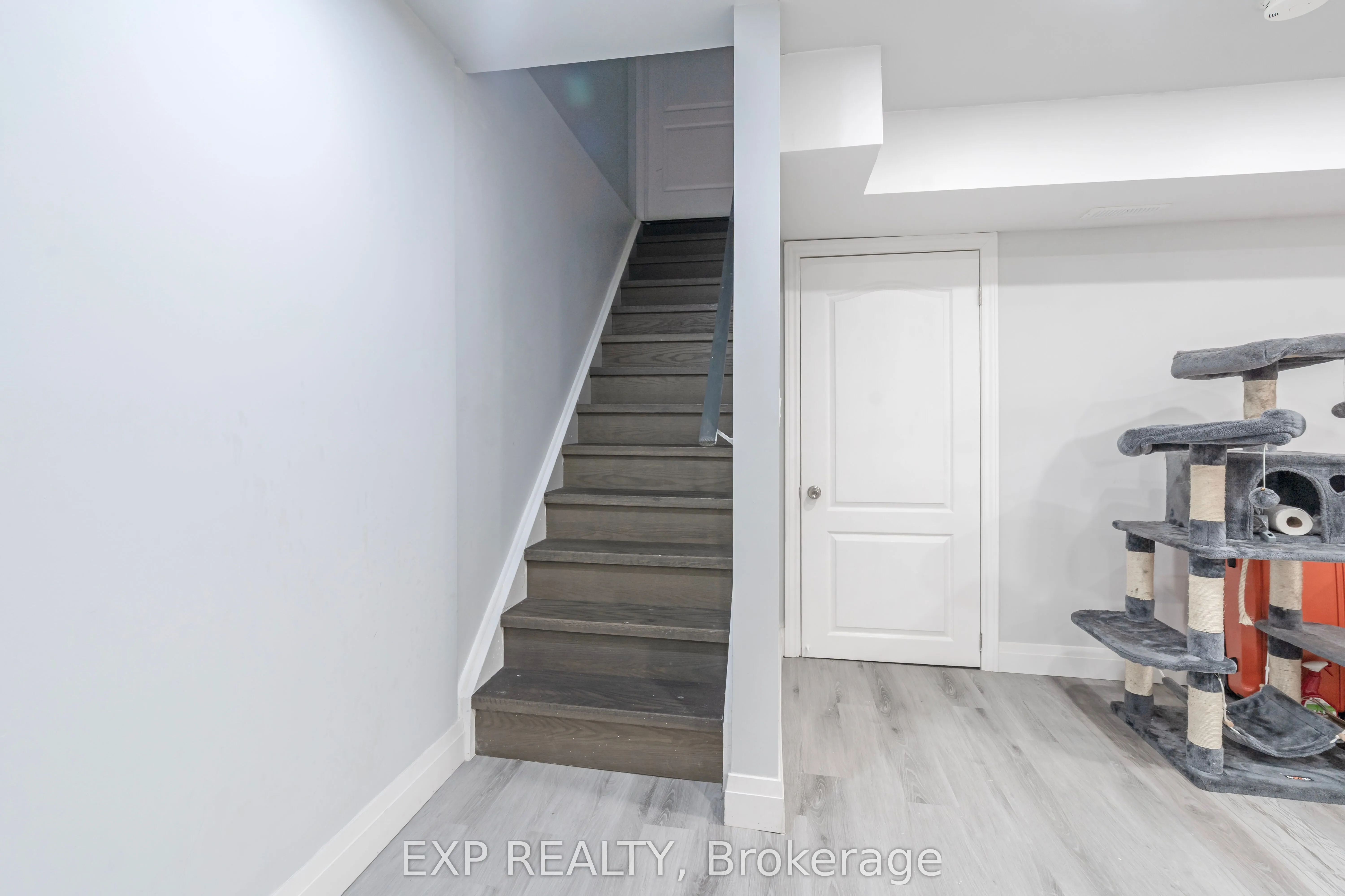 495 Blinco Terrace