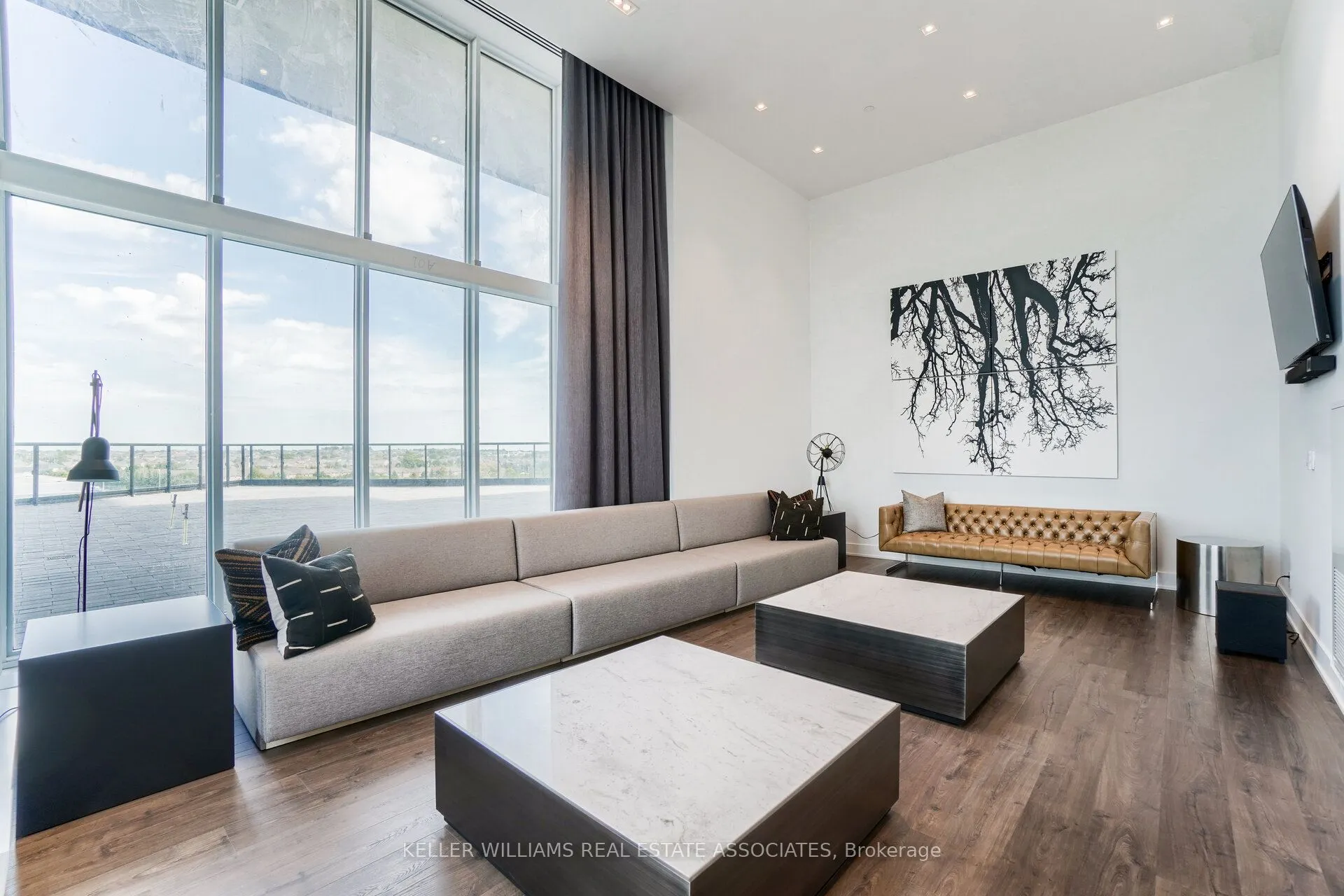297 Oak Walk Drive, #2003