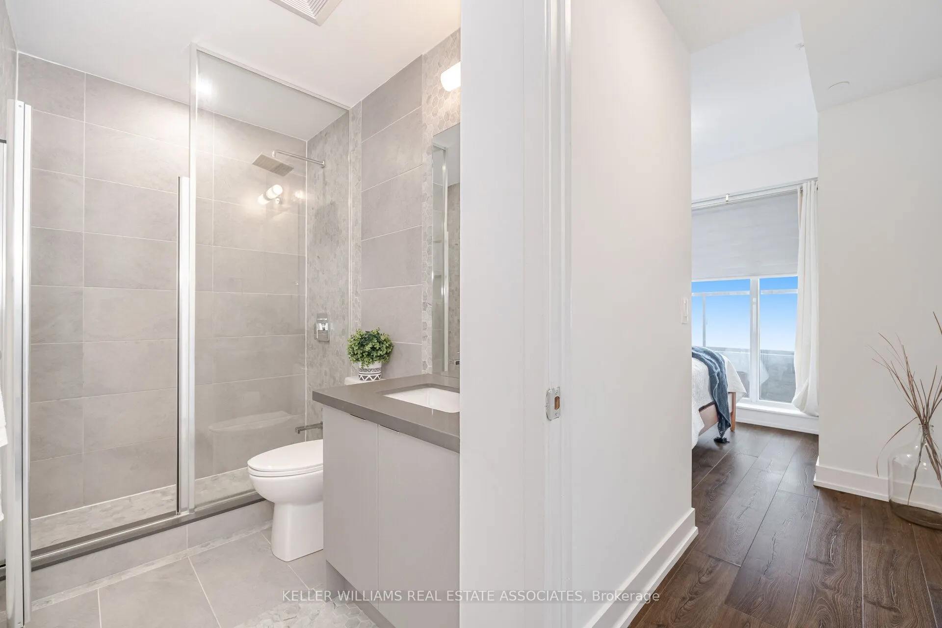 297 Oak Walk Drive, #2003
