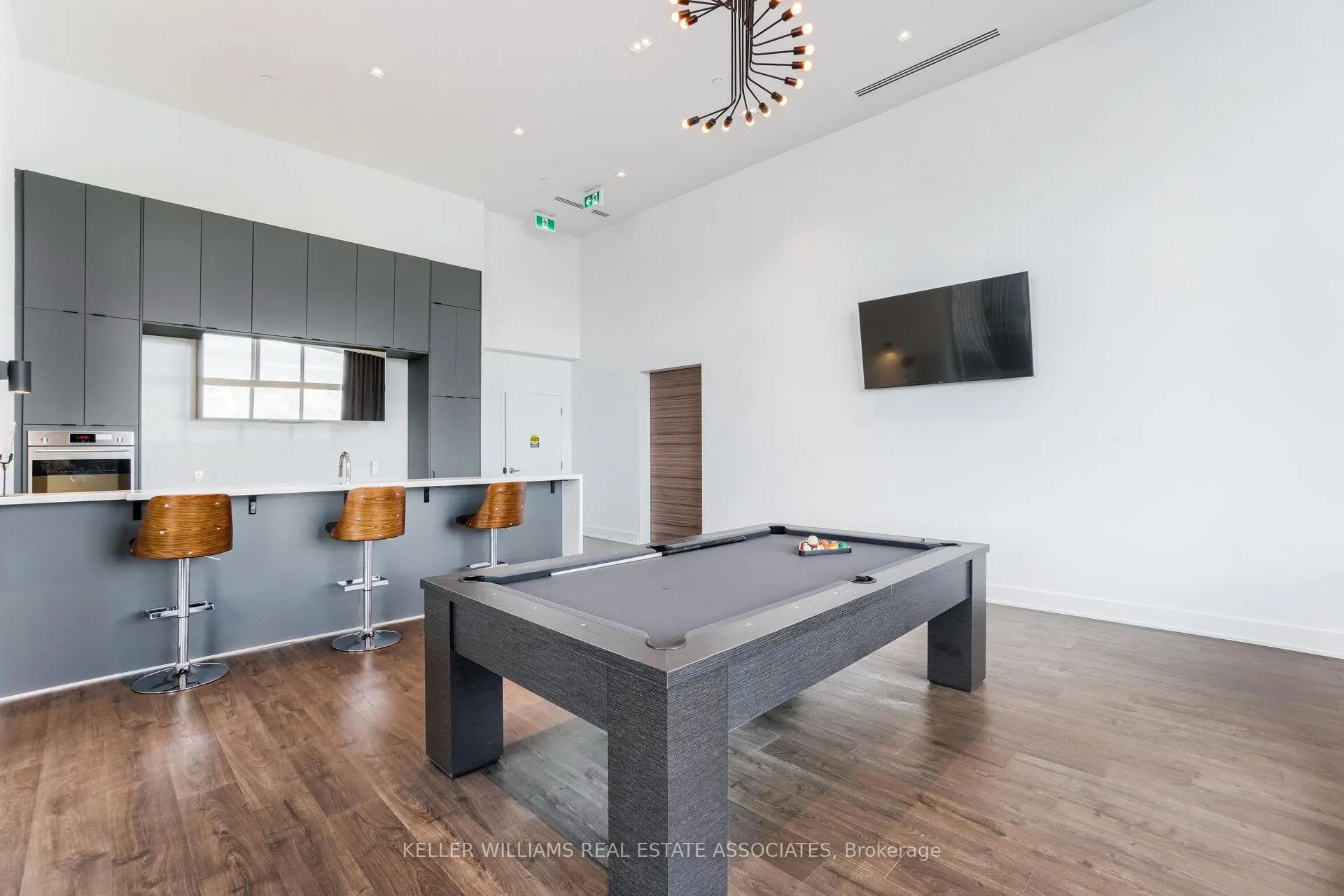 297 Oak Walk Drive, #2003