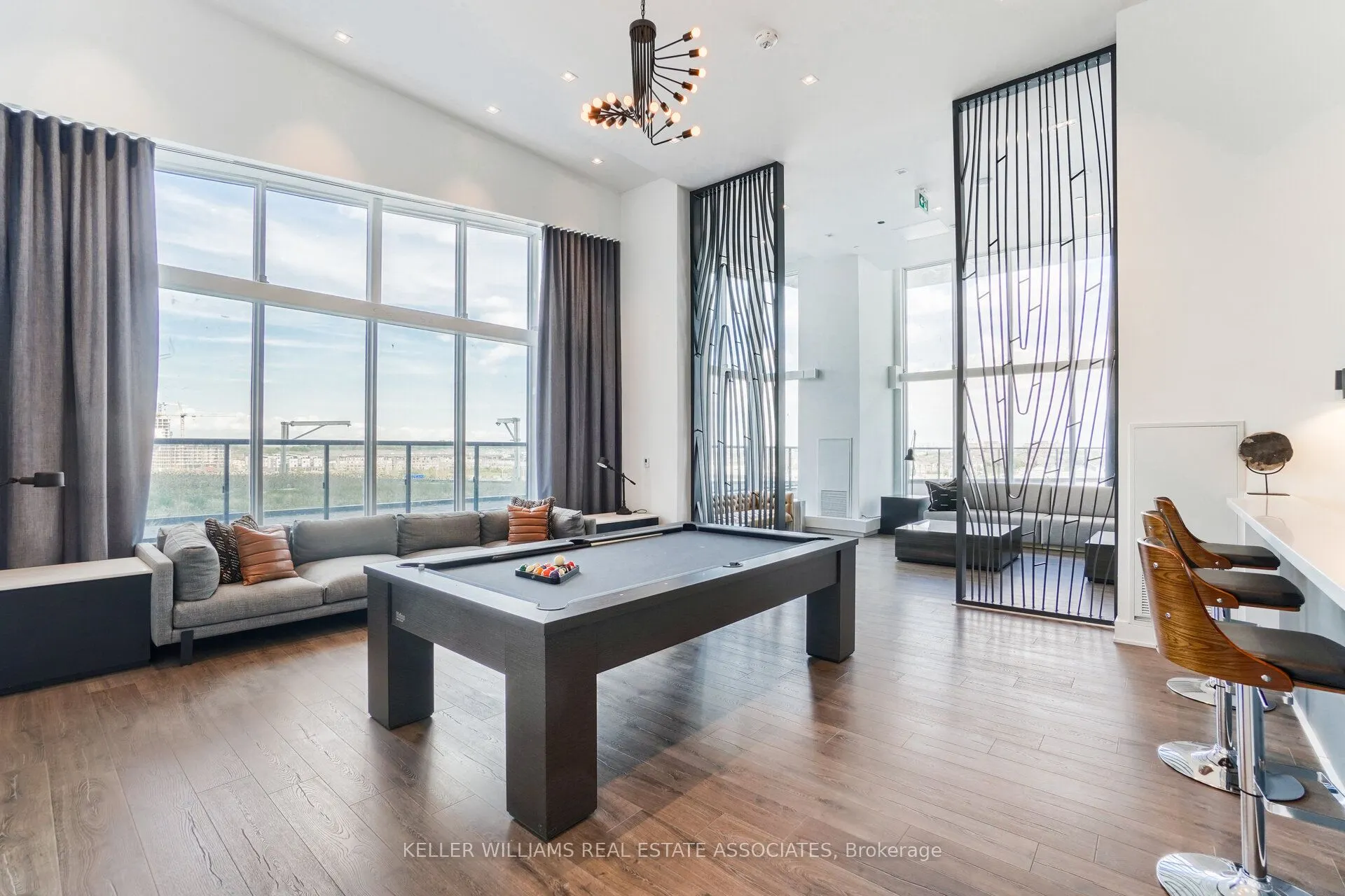 297 Oak Walk Drive, #2003