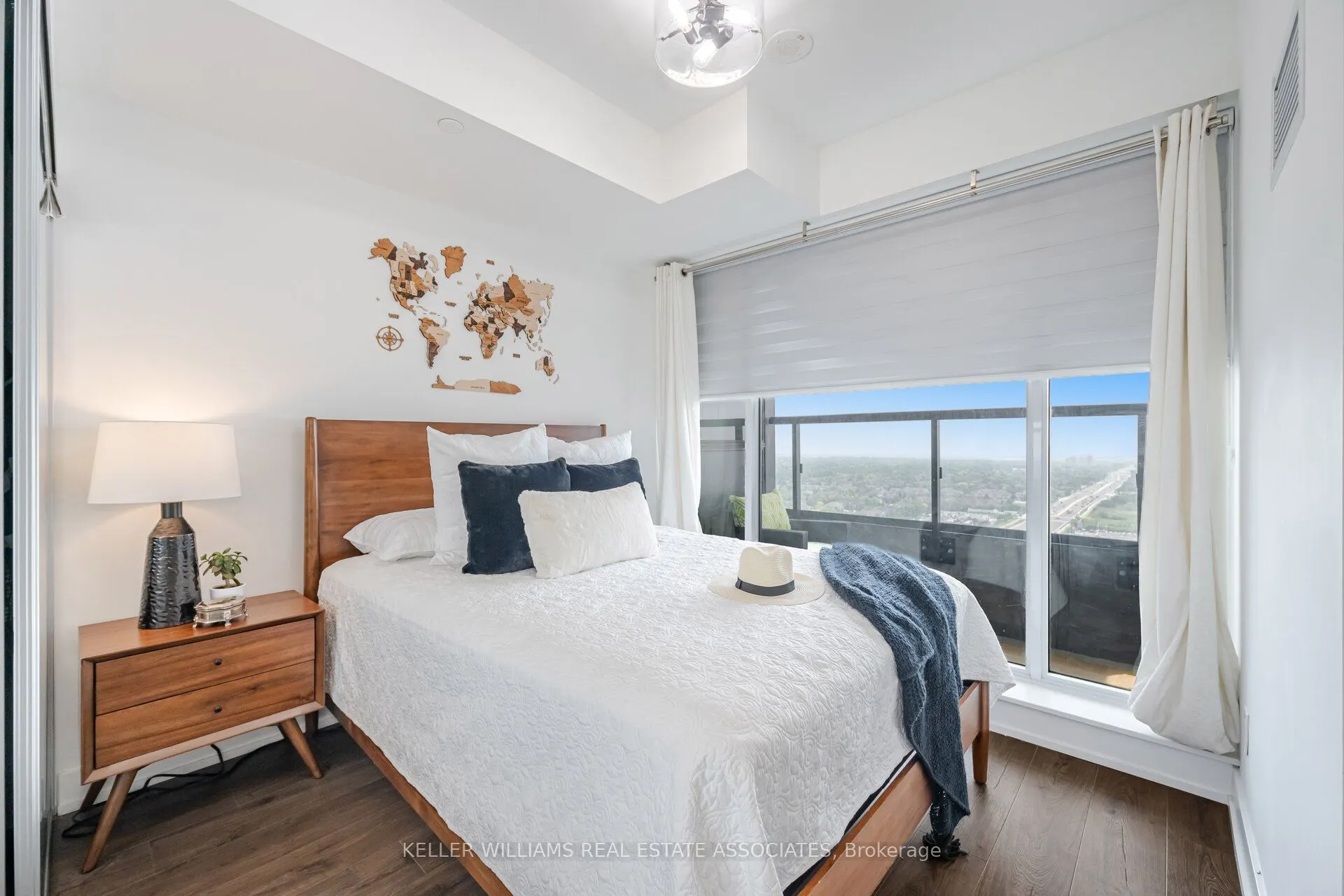 297 Oak Walk Drive, #2003