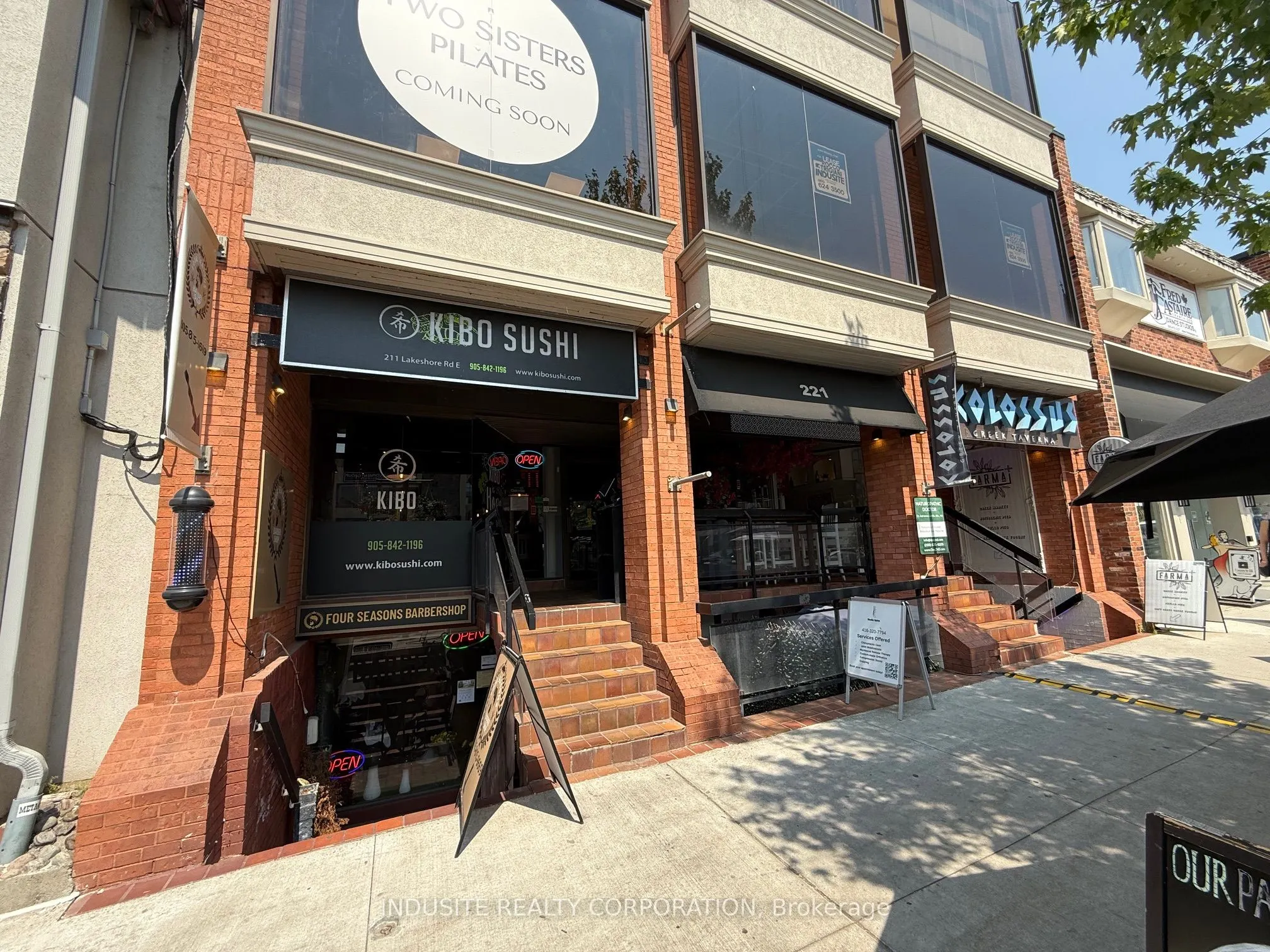 221 Lakeshore Road, #1