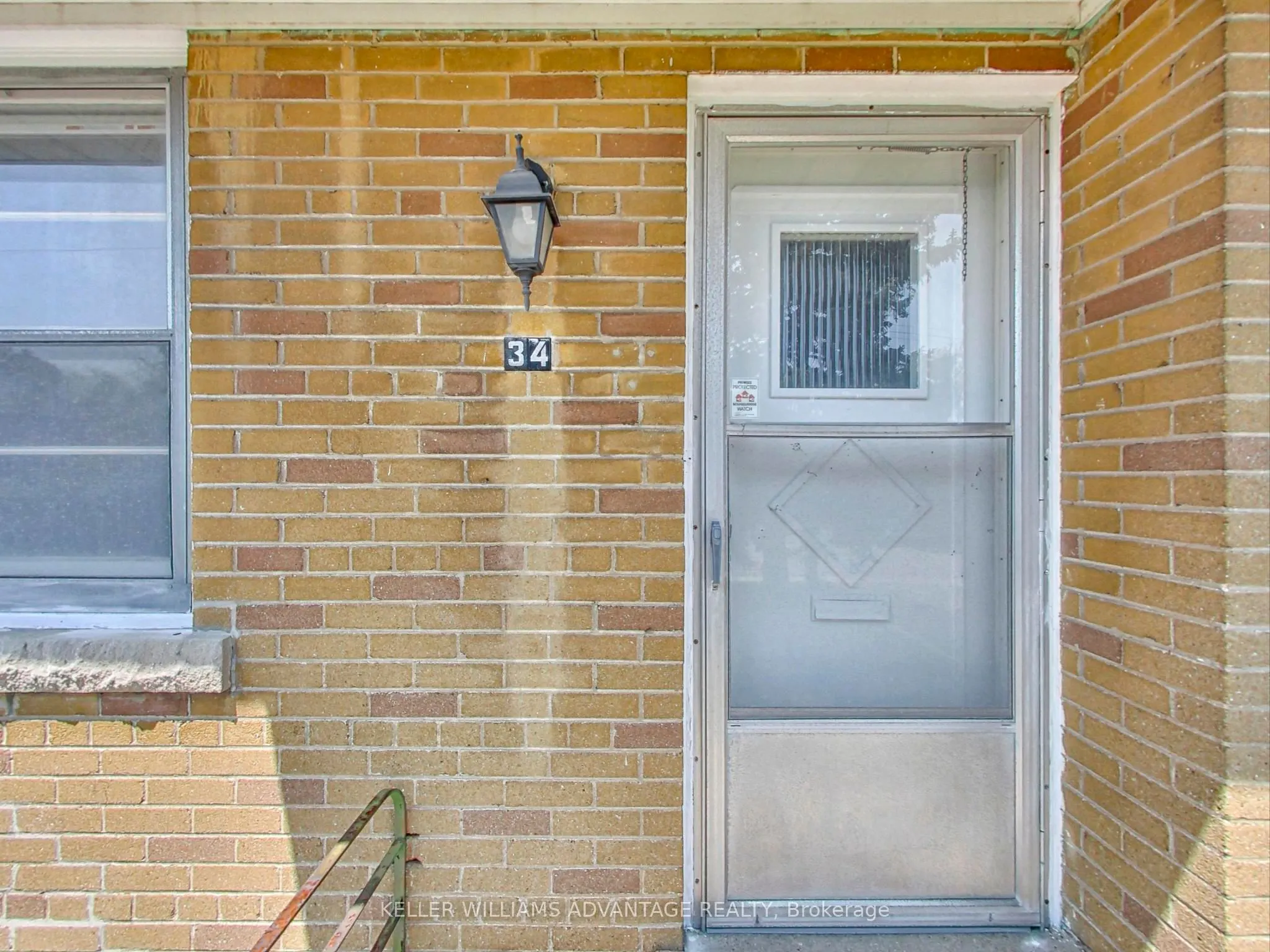 34 Glen Belle Crescent