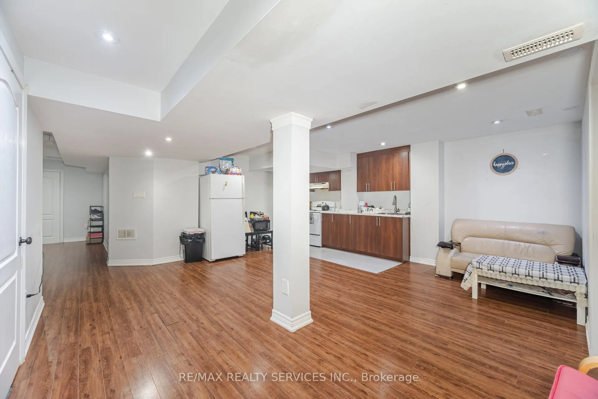 69 Harbourtown Crescent