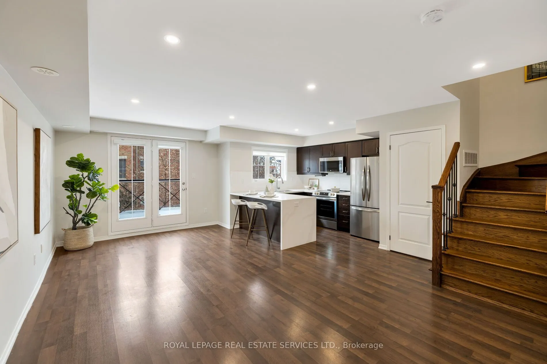 15 Hays Boulevard, #10