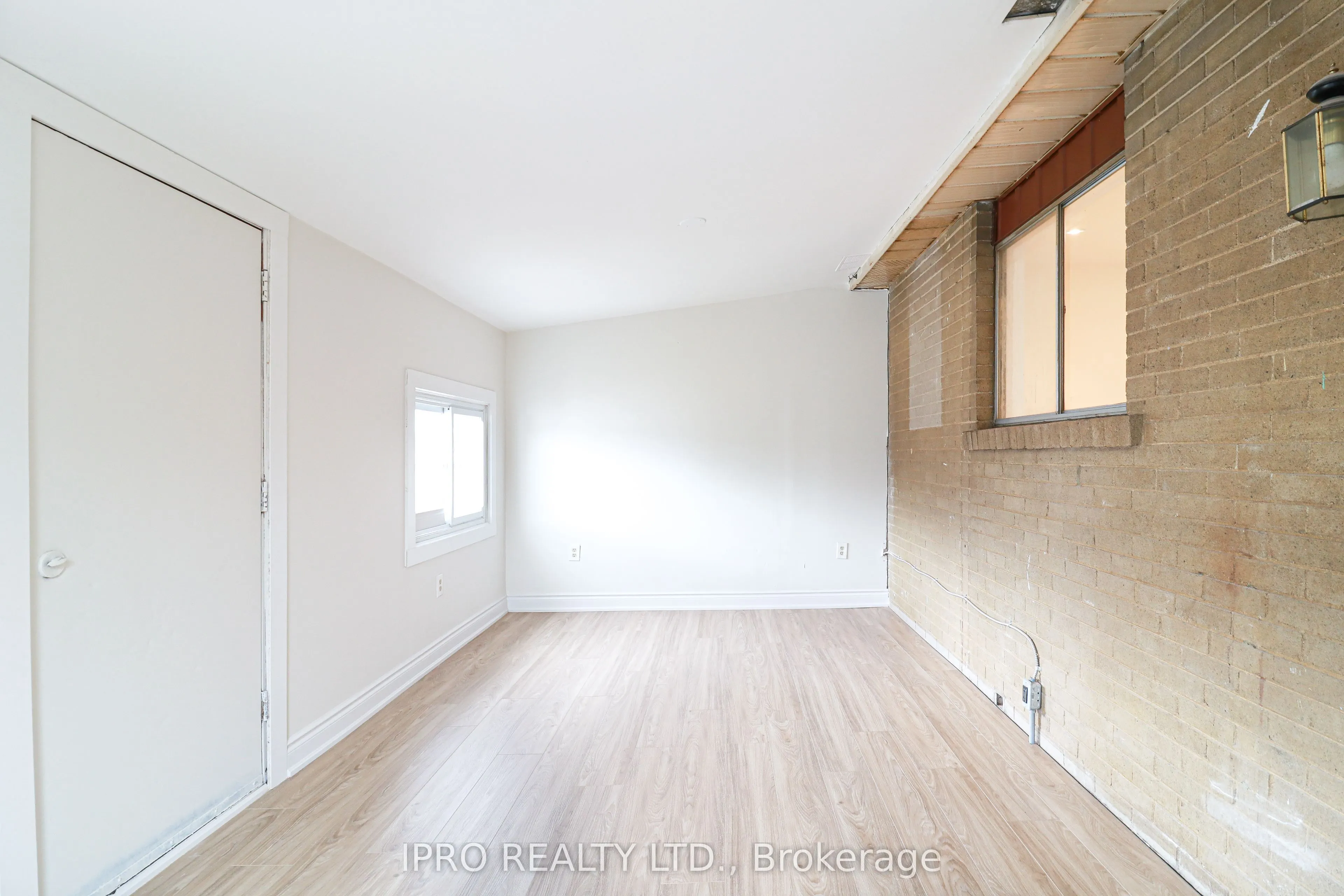15 Golding Avenue