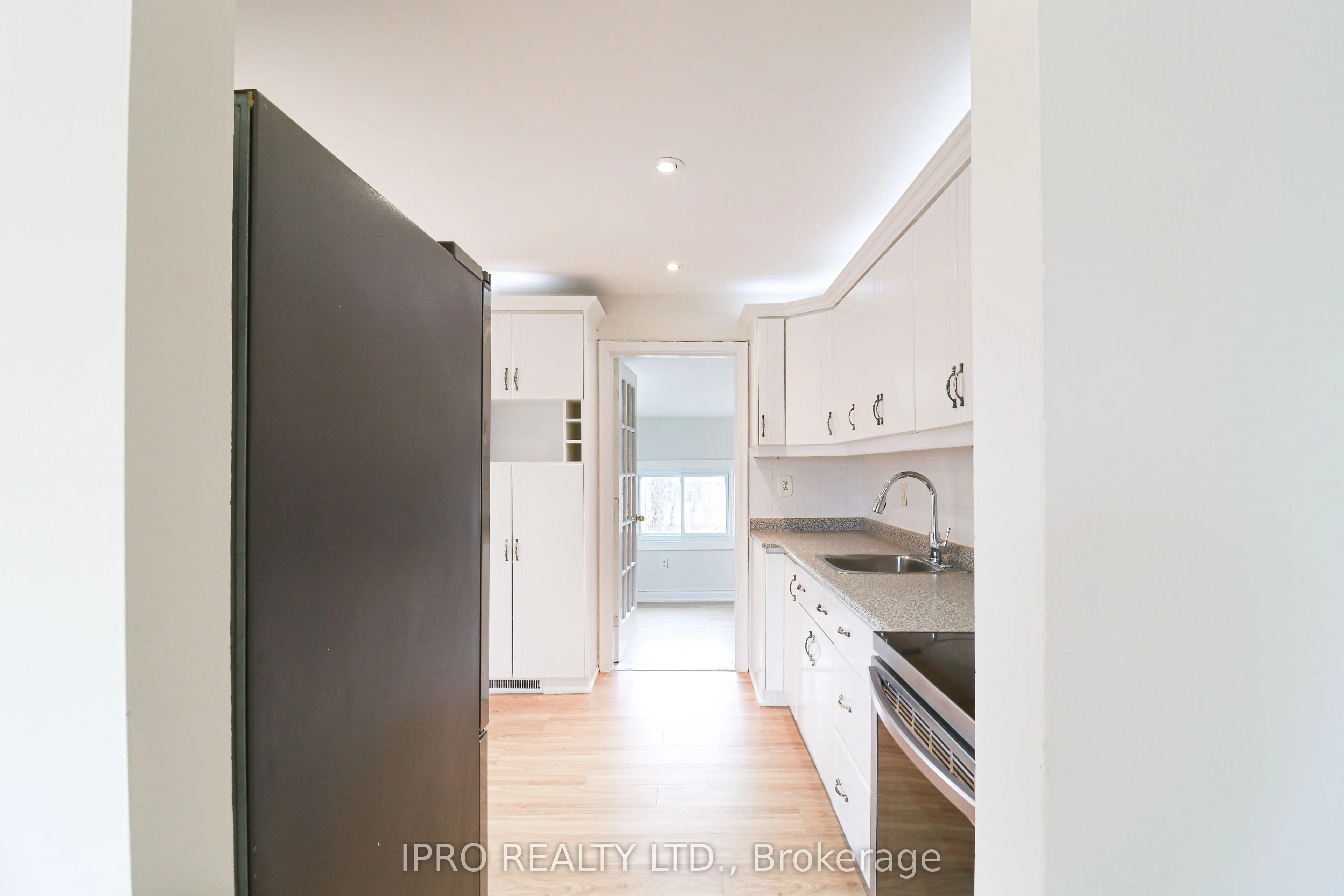 15 Golding Avenue