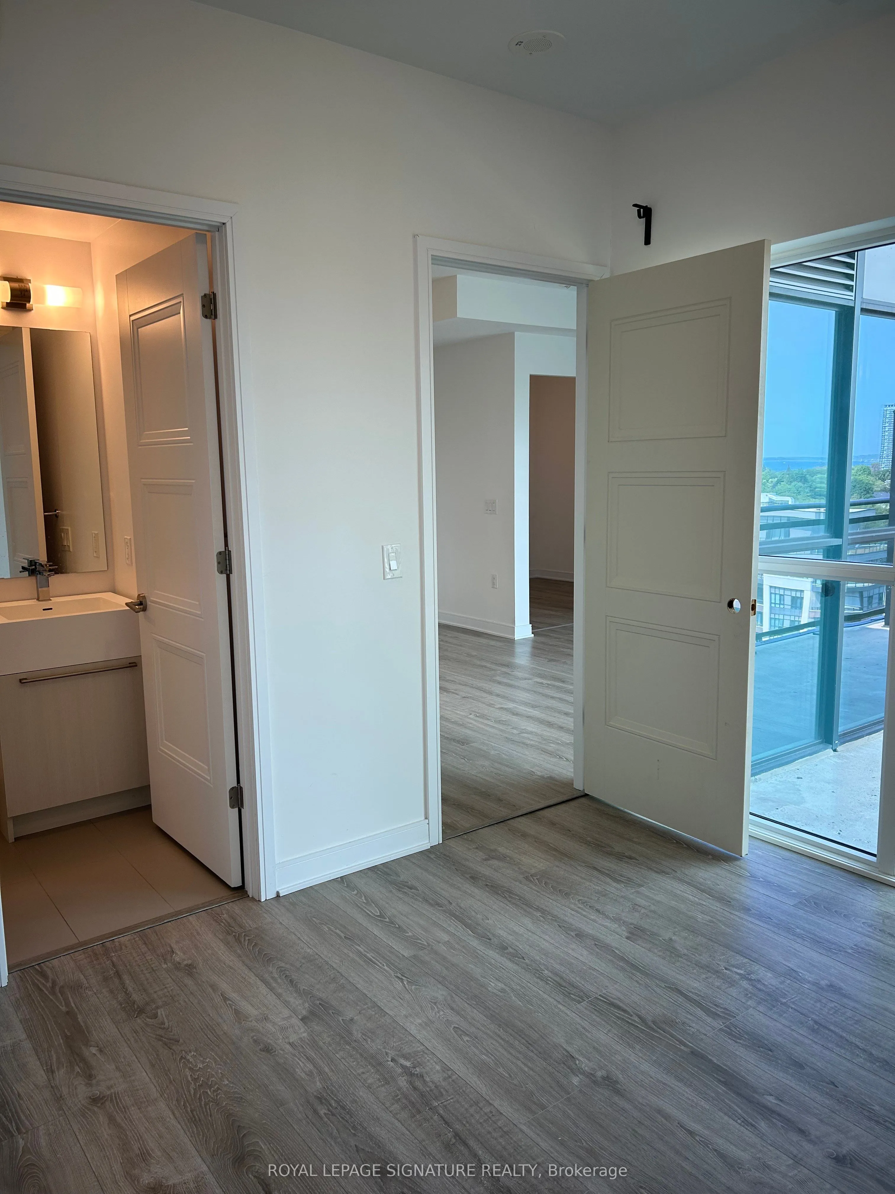 25 Neighbourhood Lane #1012