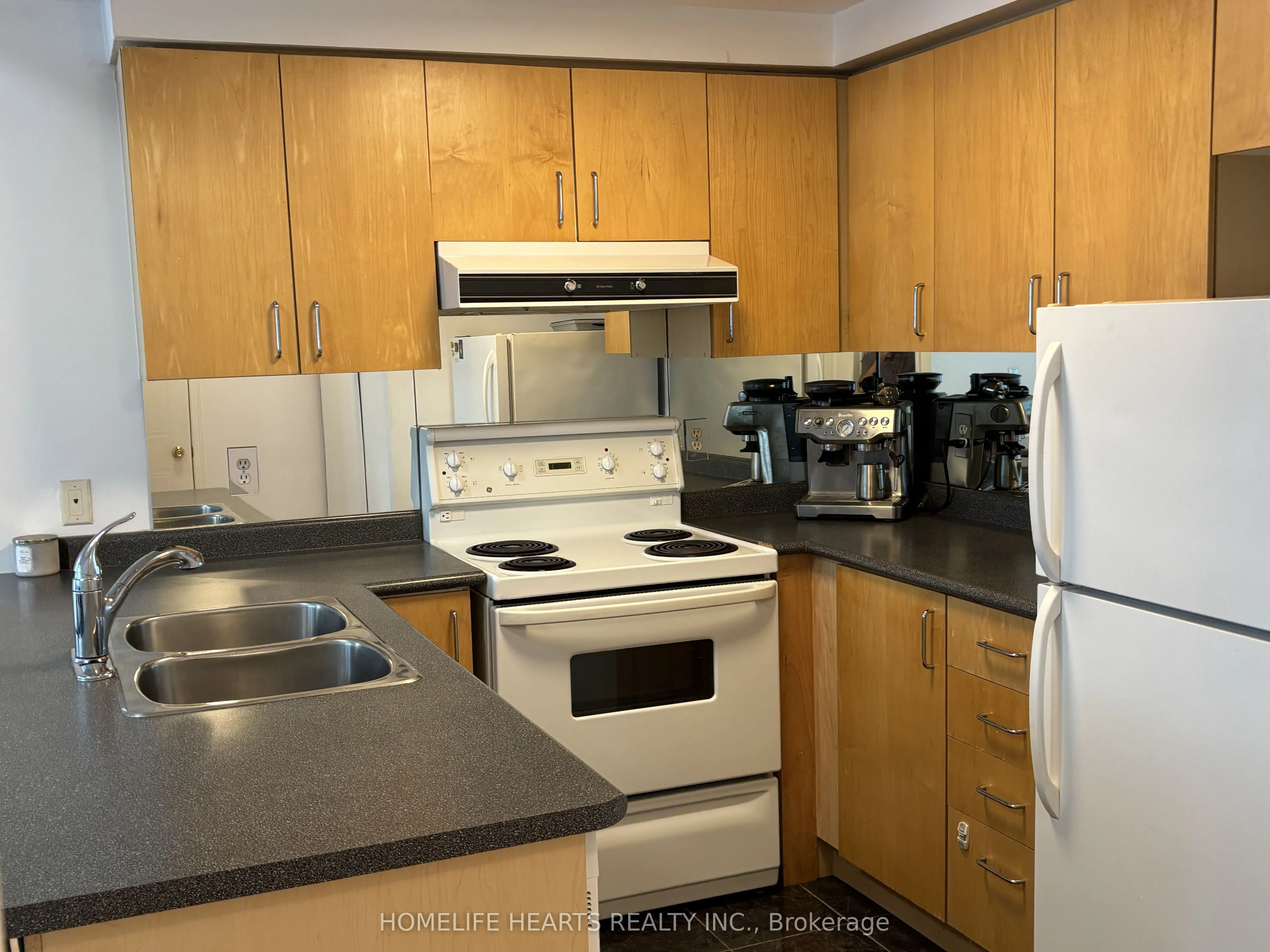 760 Lawrence Avenue W, #197