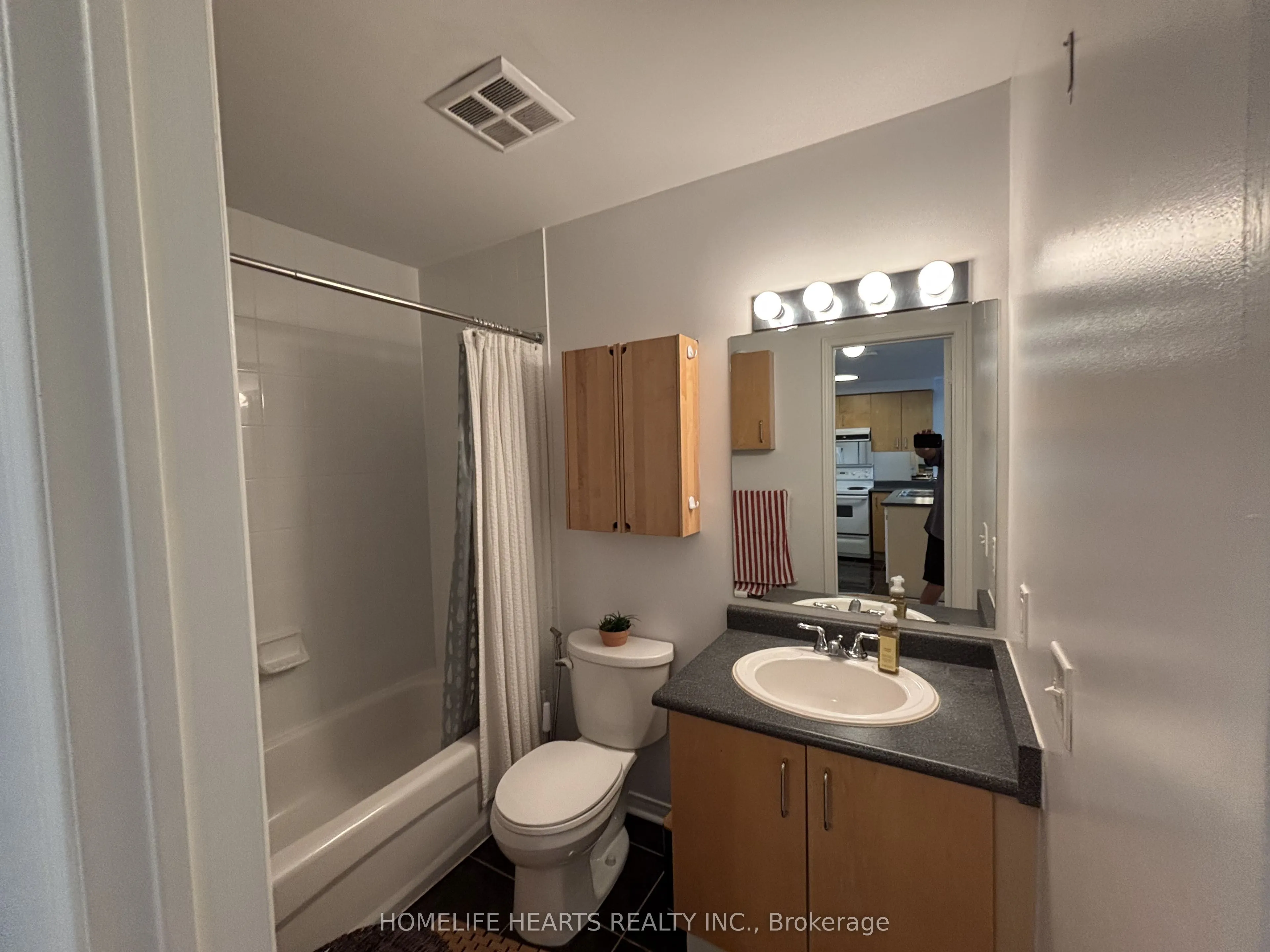 760 Lawrence Avenue W, #197
