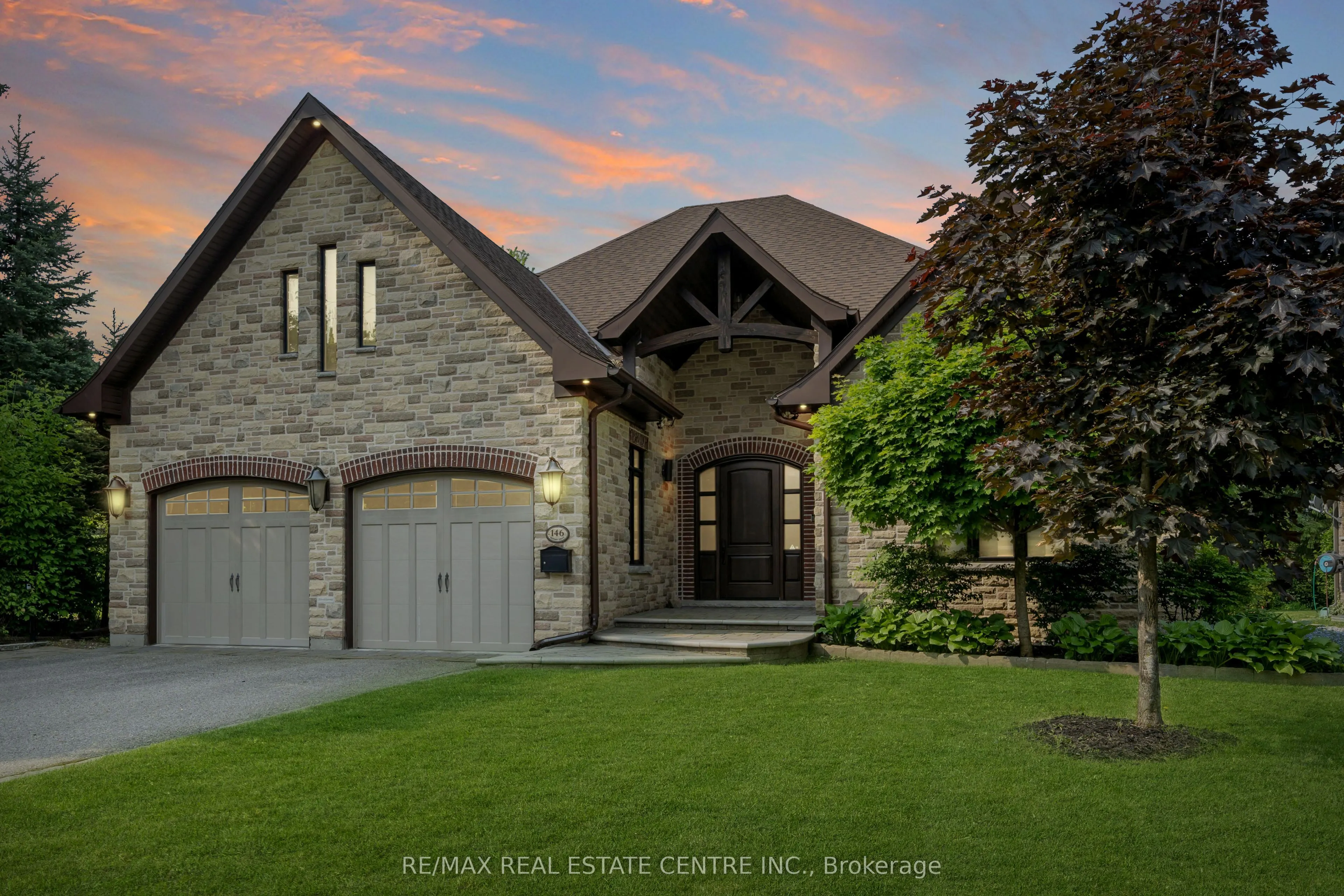 146 Rexway Drive