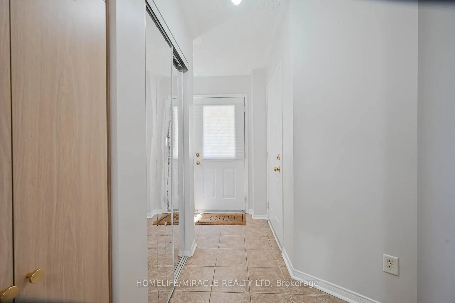 5255 Guildwood Way N, #30