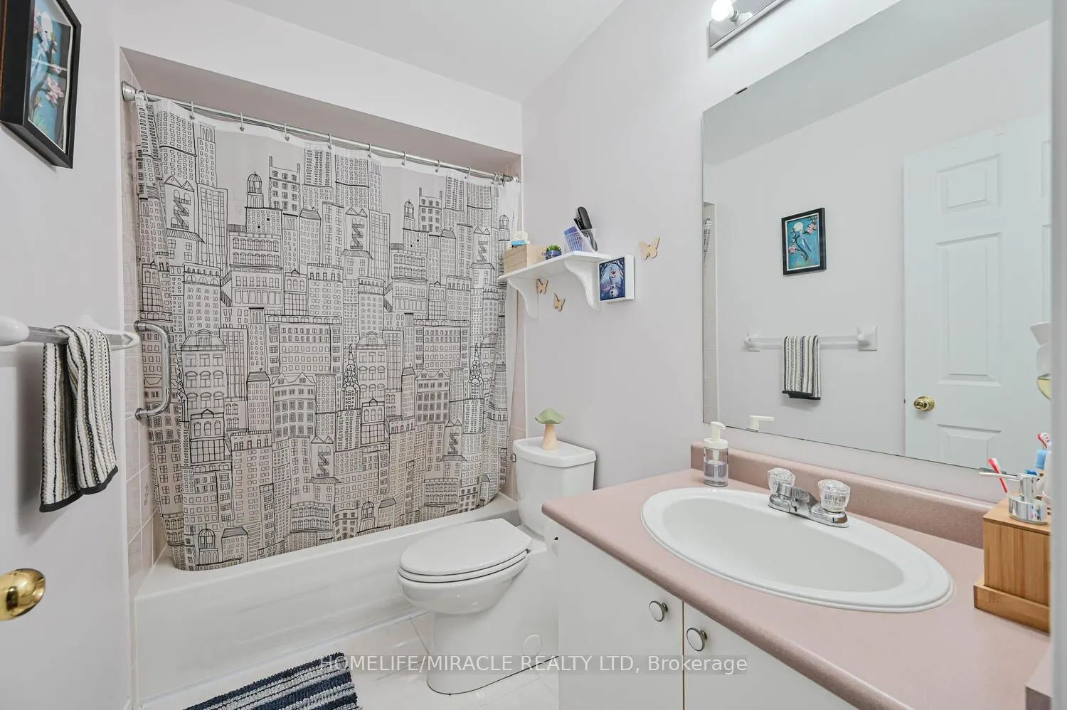 5255 Guildwood Way N, #30