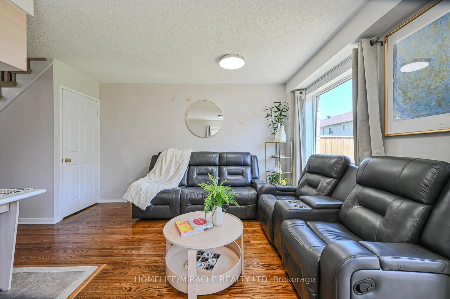 5255 Guildwood Way N, #30