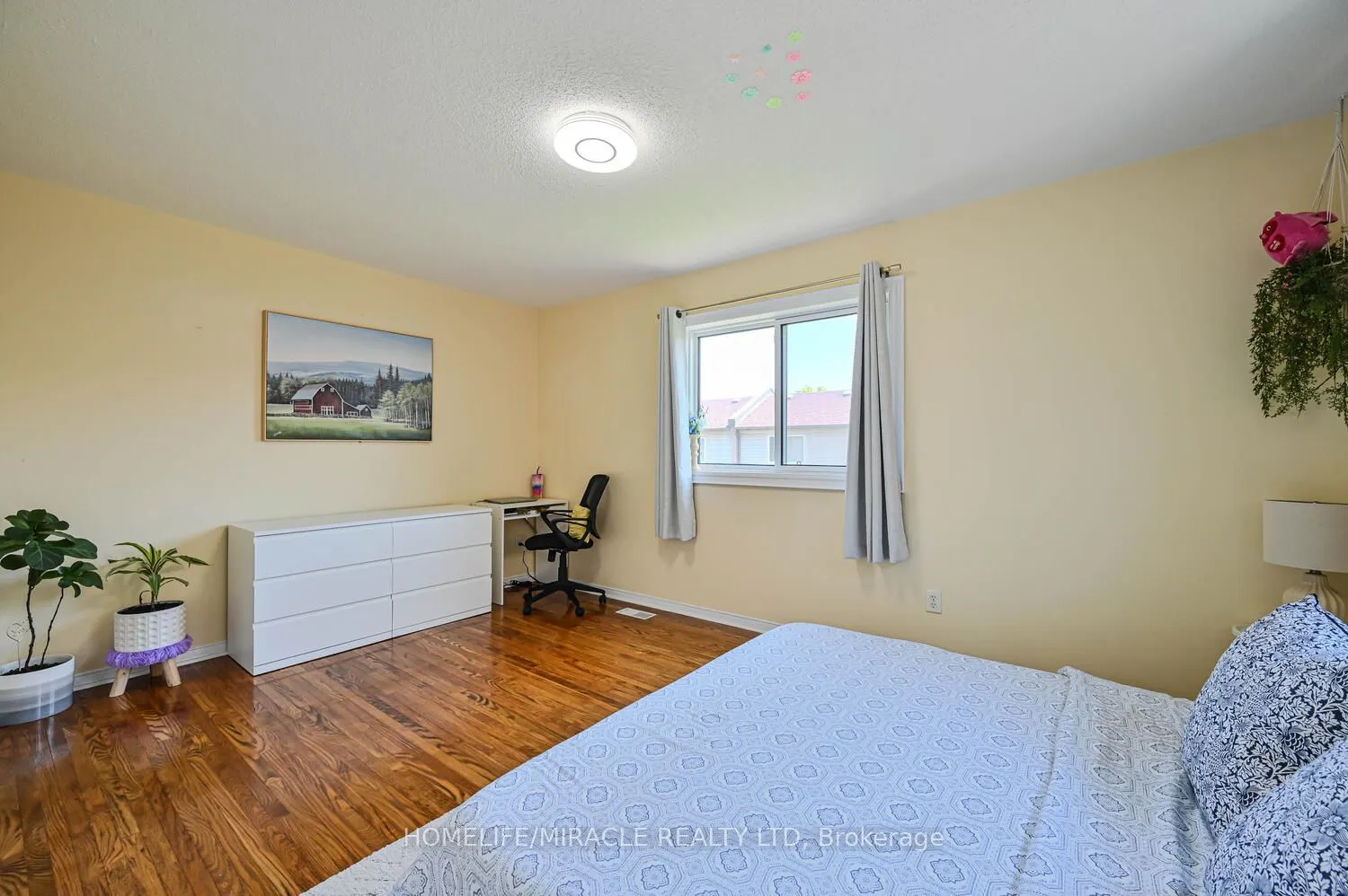 5255 Guildwood Way N, #30
