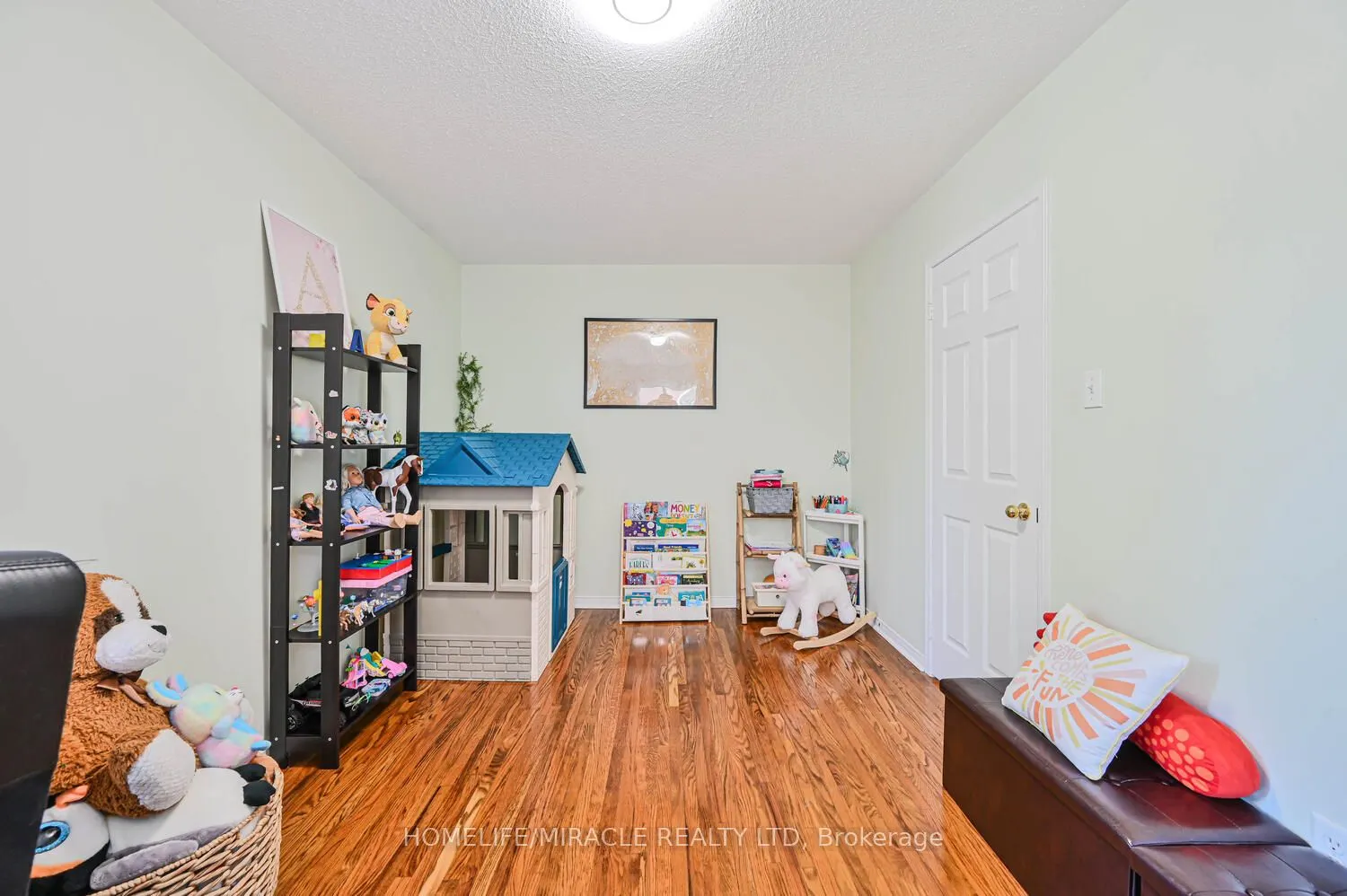 5255 Guildwood Way N, #30