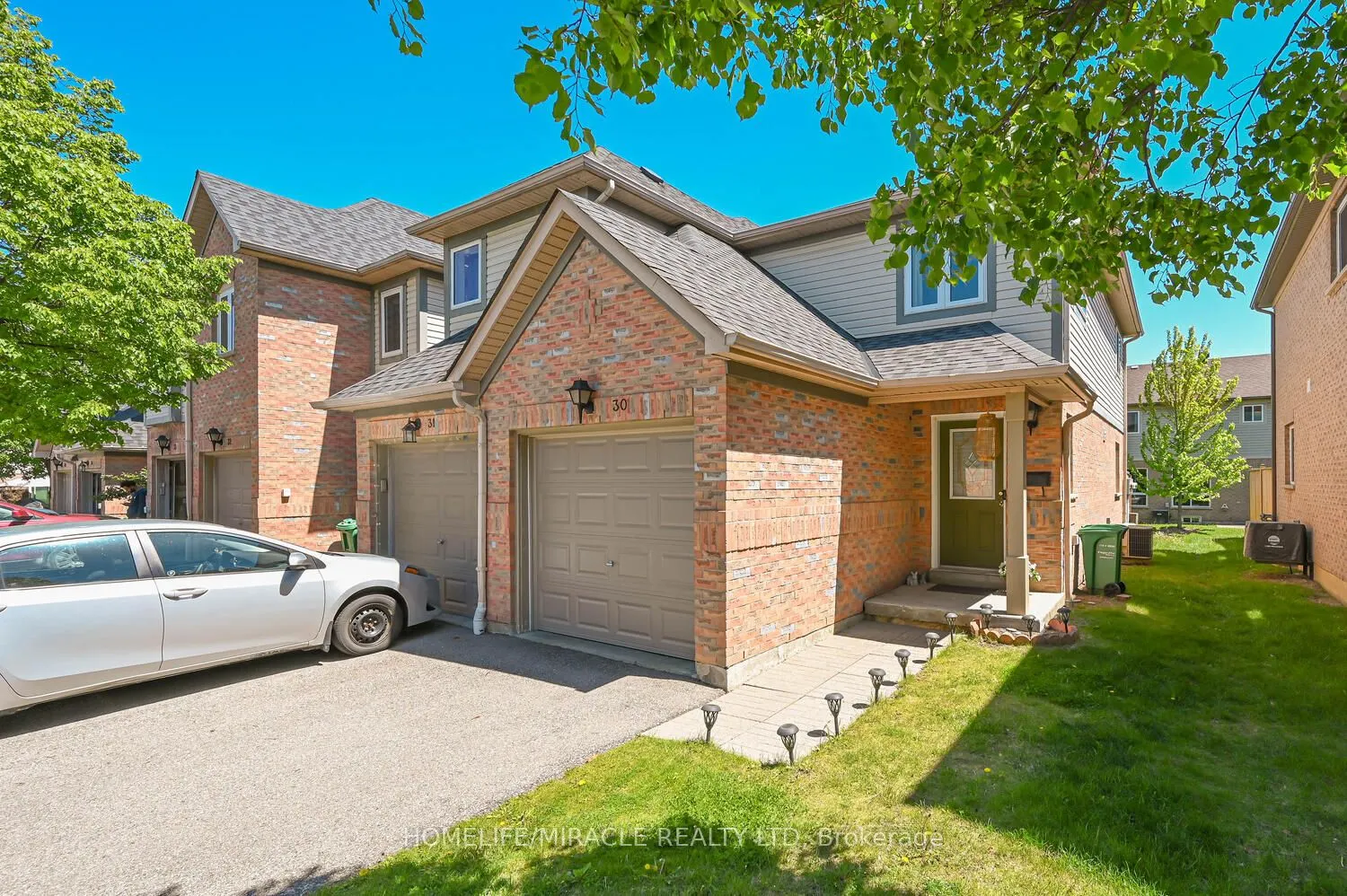5255 Guildwood Way N, #30