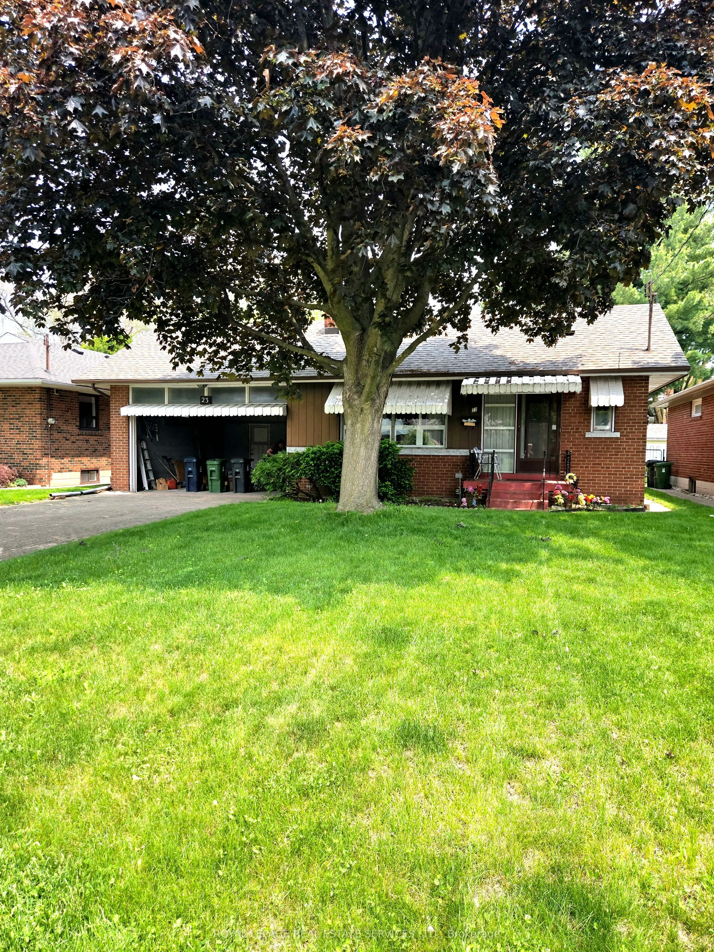 23 Sevenoaks Avenue
