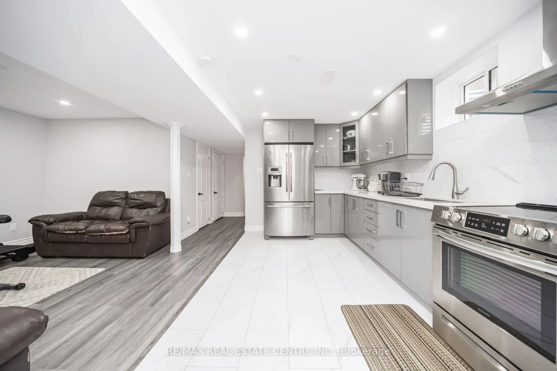 343 Emmett Landing