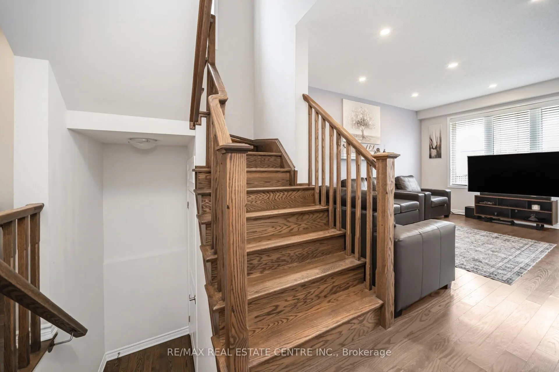 343 Emmett Landing