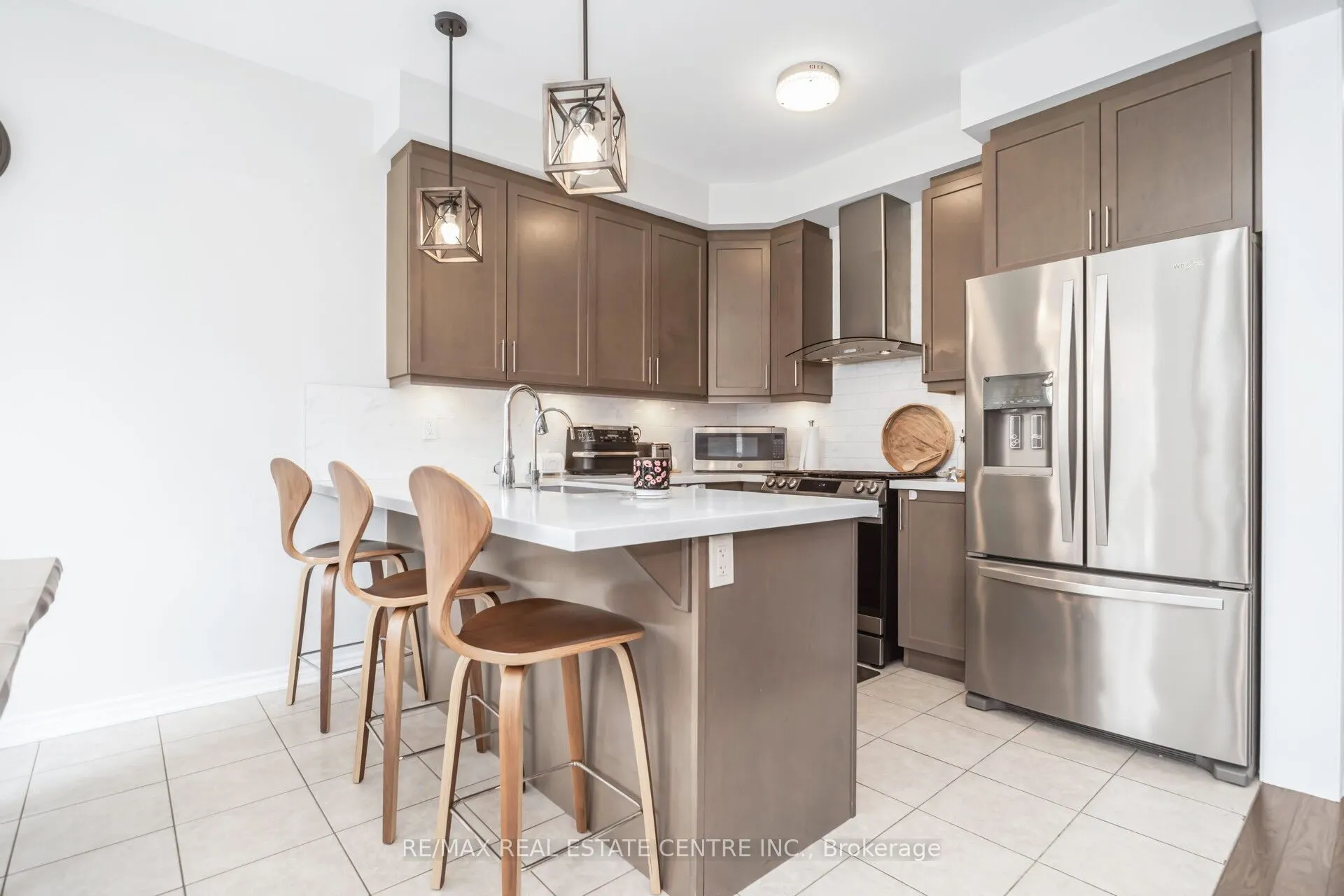 343 Emmett Landing