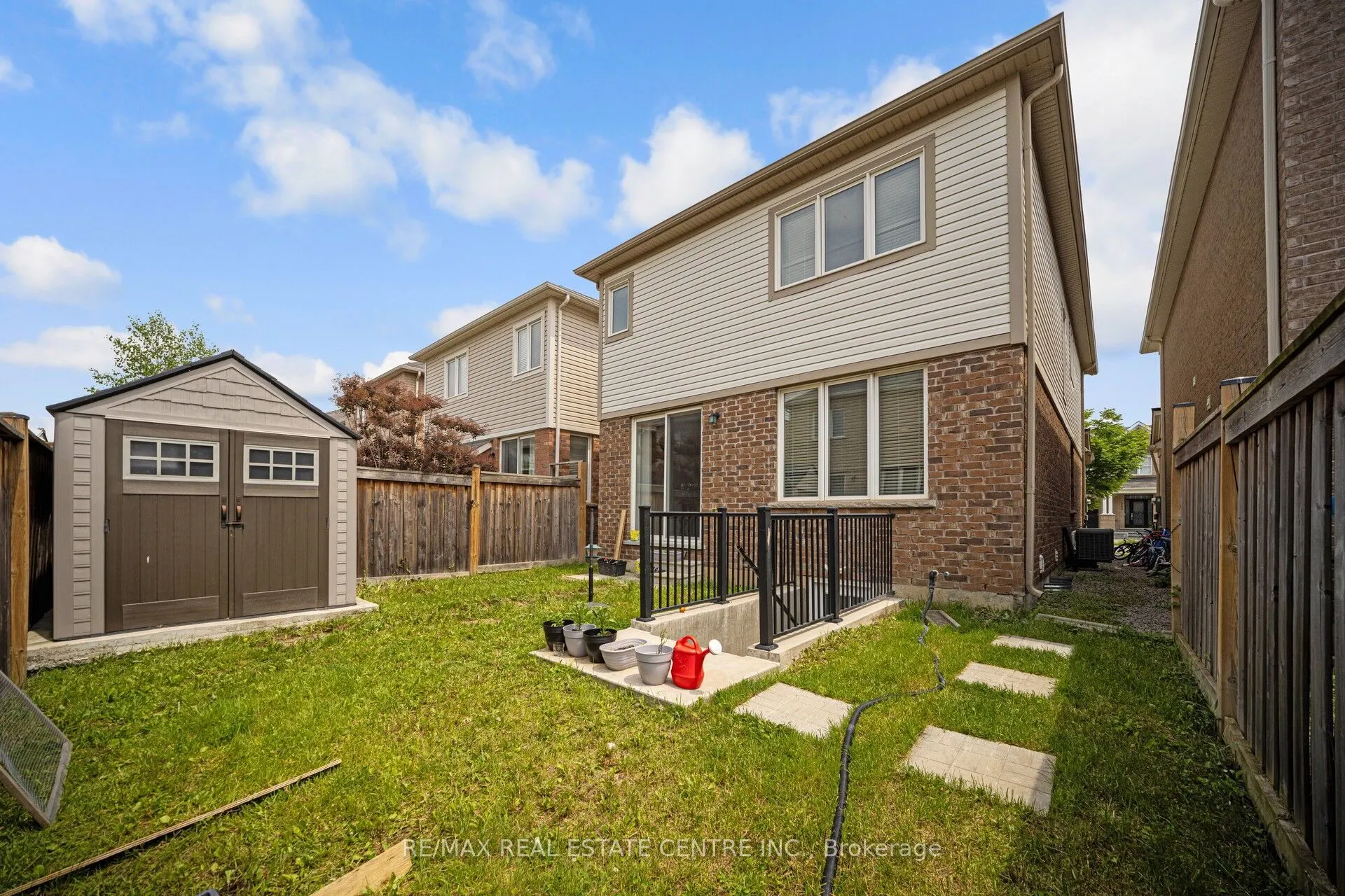 343 Emmett Landing