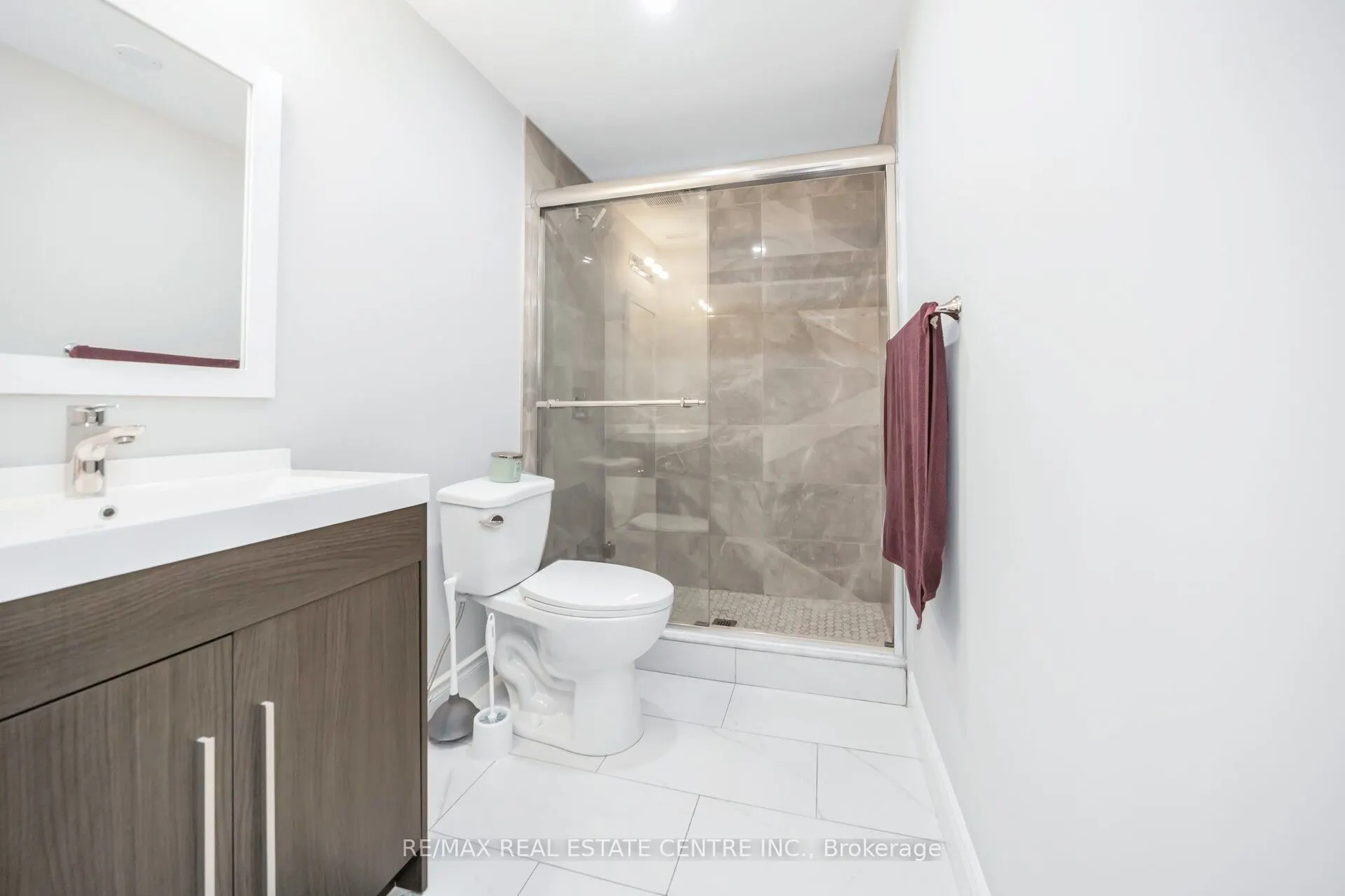 343 Emmett Landing