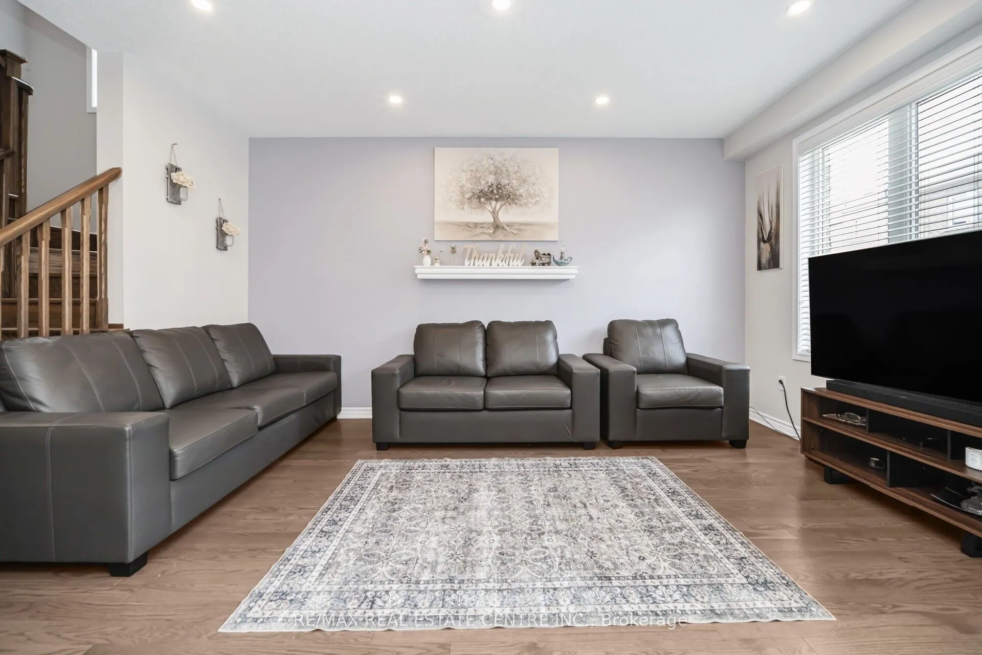343 Emmett Landing