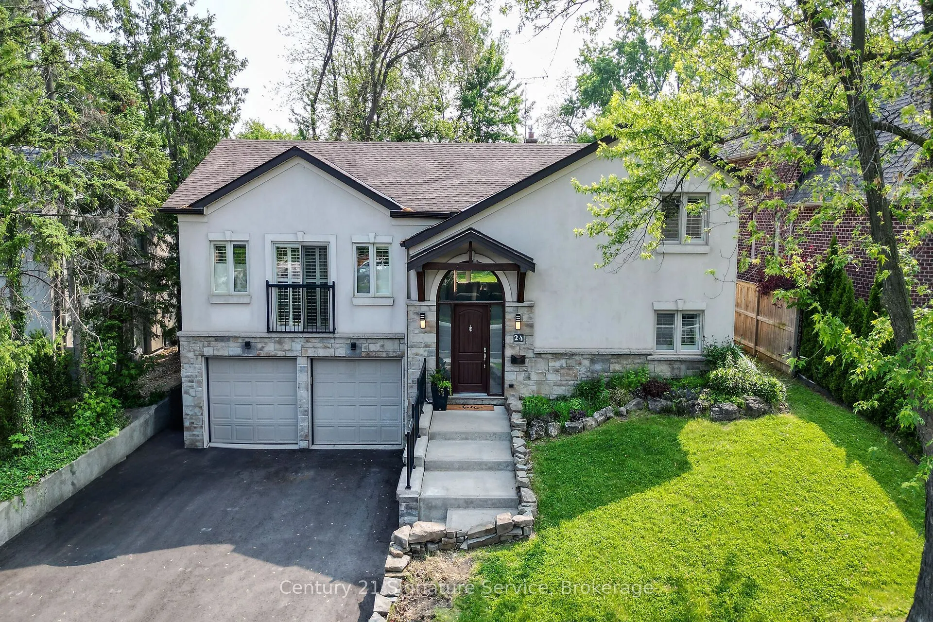 24 Joymar Drive
