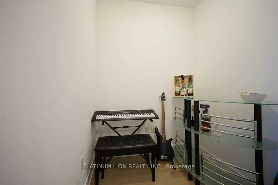 20 Shore Breeze Drive #3103