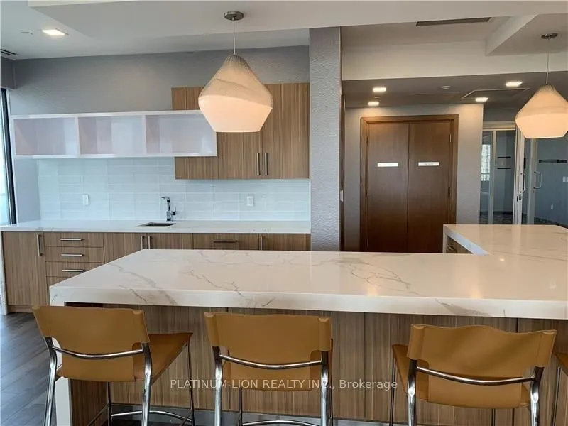 20 Shore Breeze Drive #3103