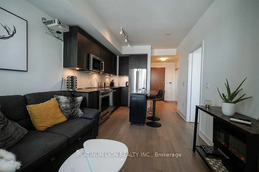 20 Shore Breeze Drive #3103