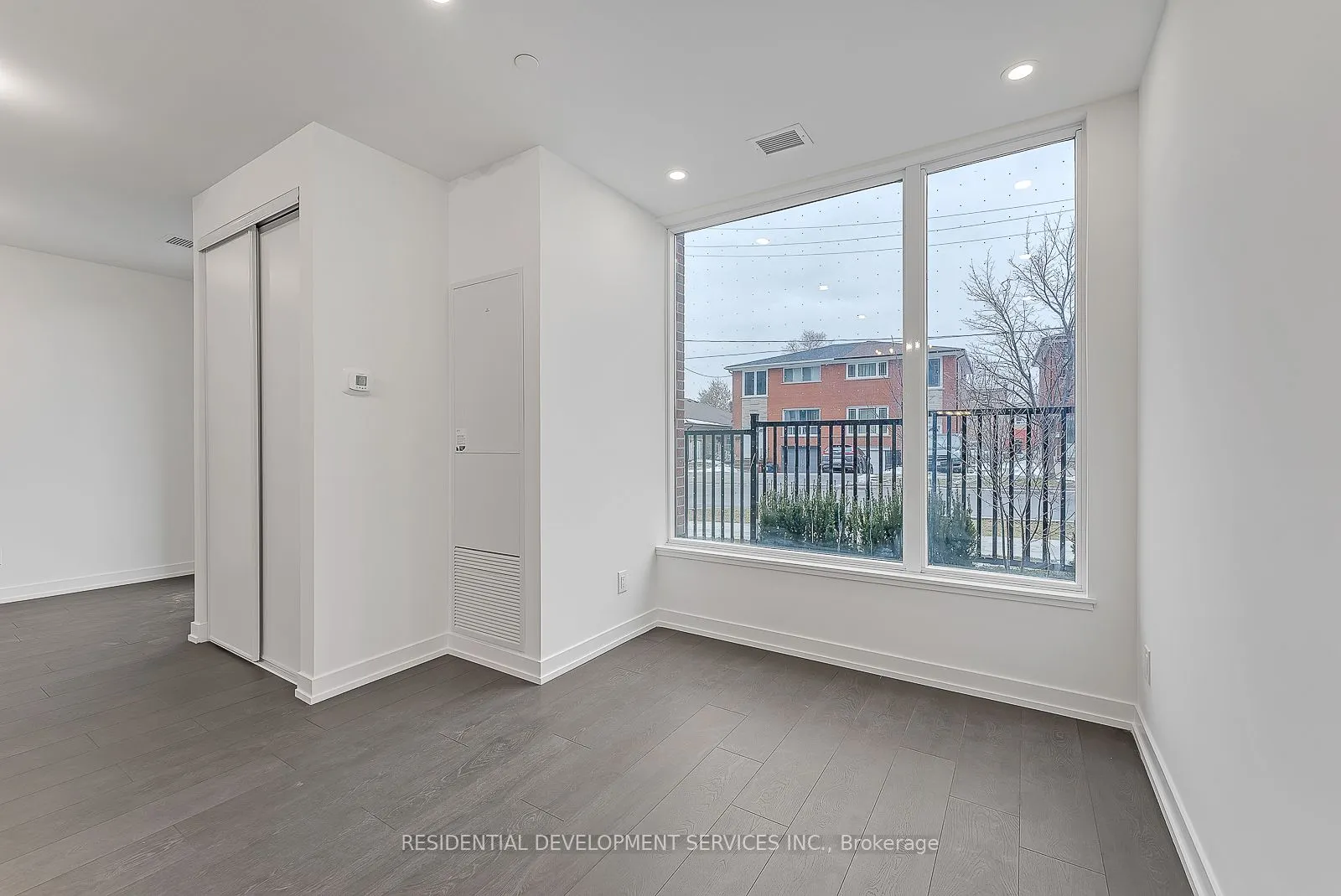 5 Maryport Avenue, #113