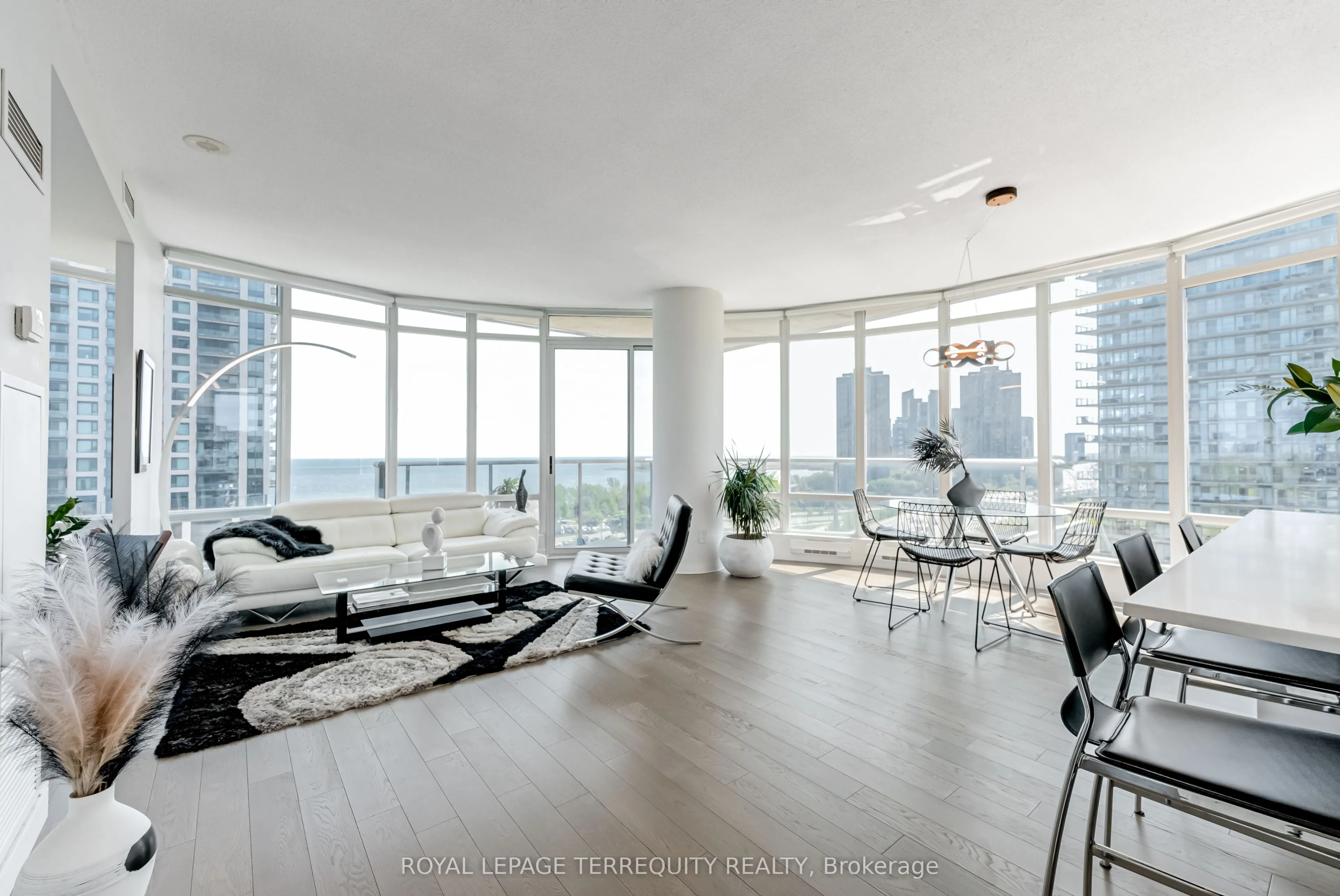 15 Windermere Avenue, #1210