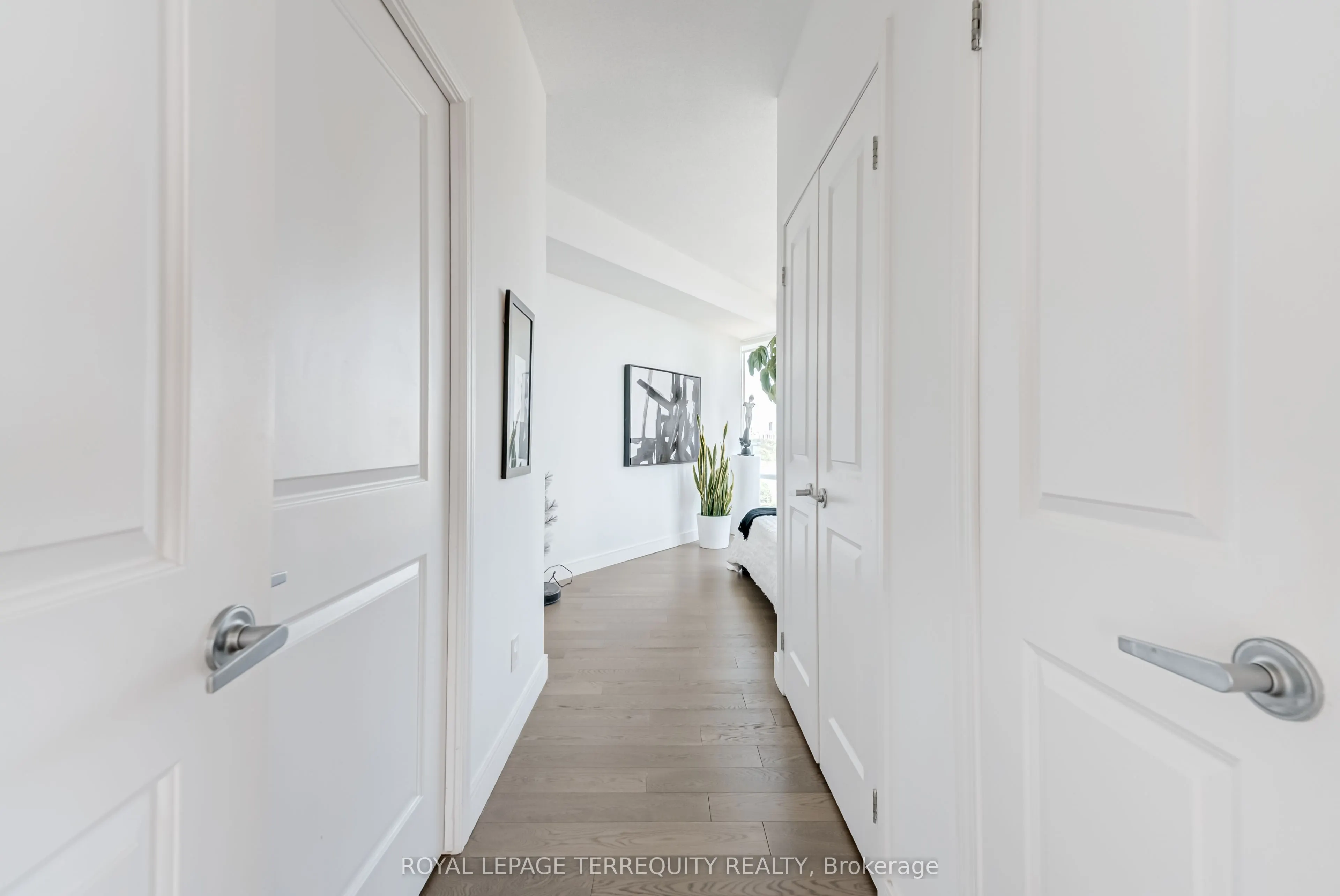 15 Windermere Avenue, #1210
